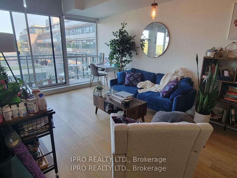 1190 Dundas Street Unit 629 photo 4