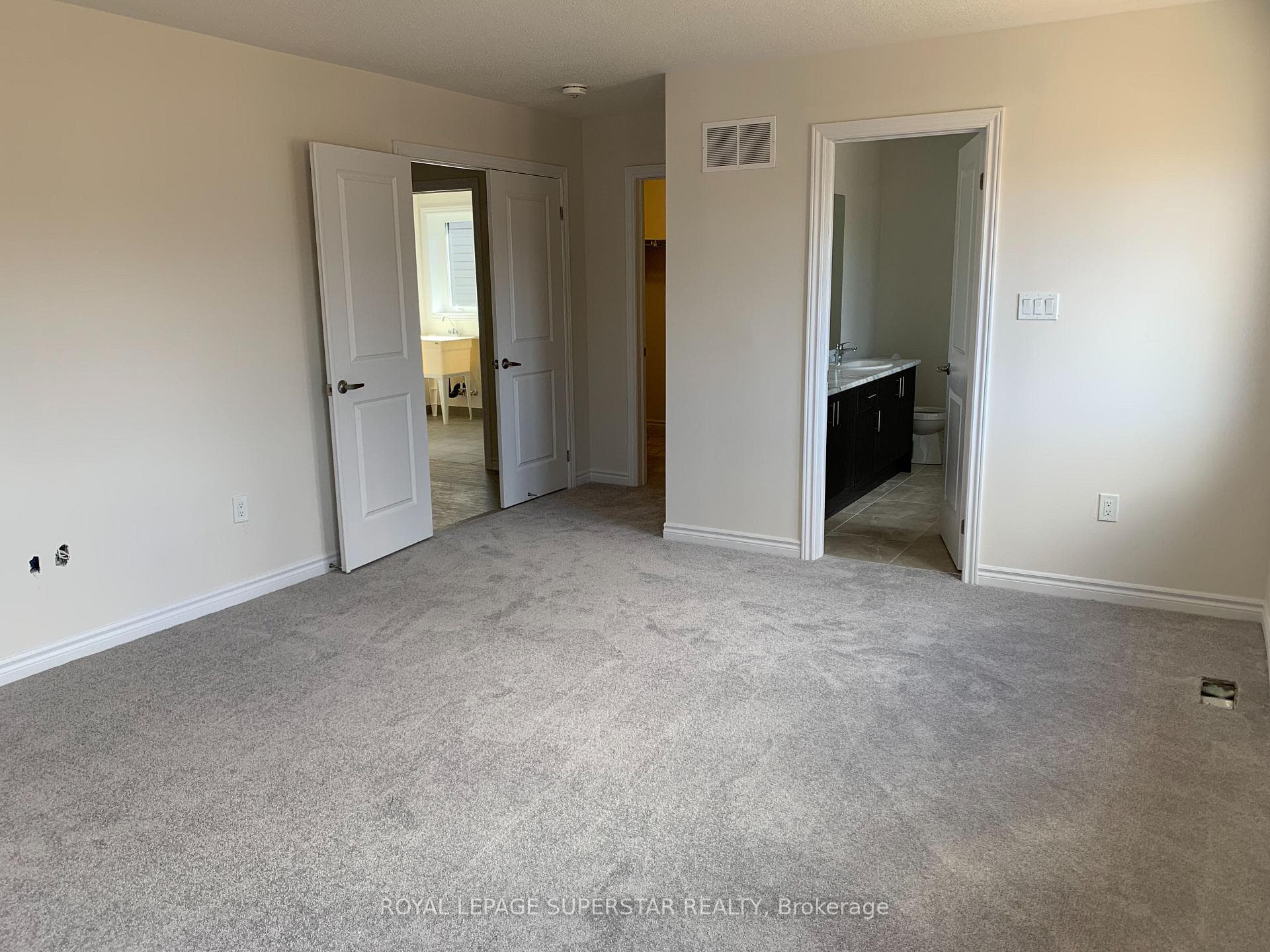 49 Eberhardt Drive photo 16