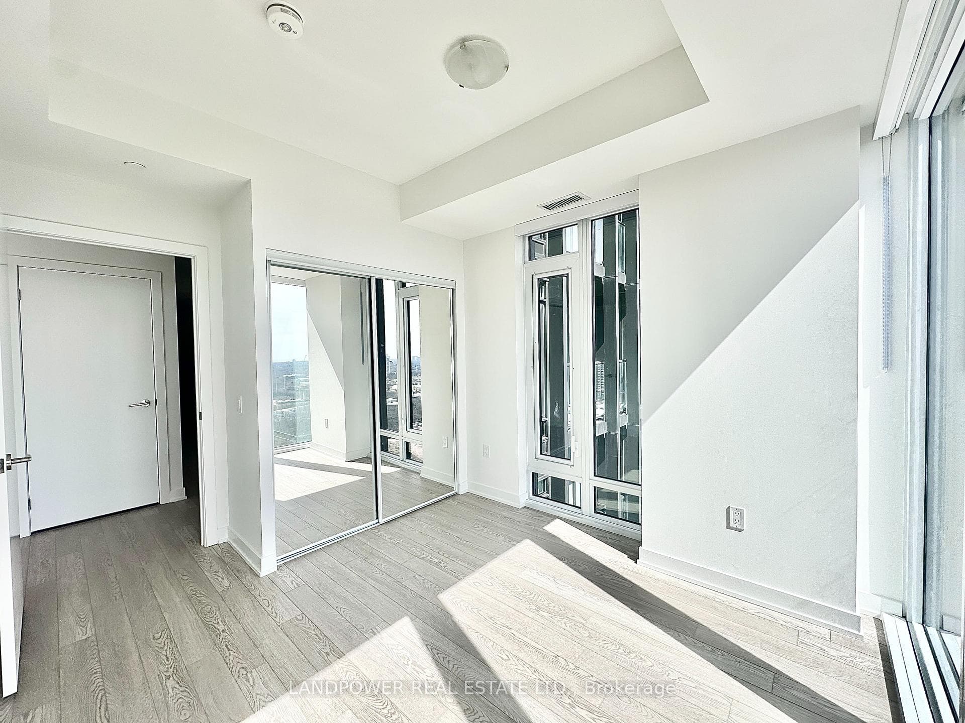 1 Quarrington Lane Unit 2603 photo 16