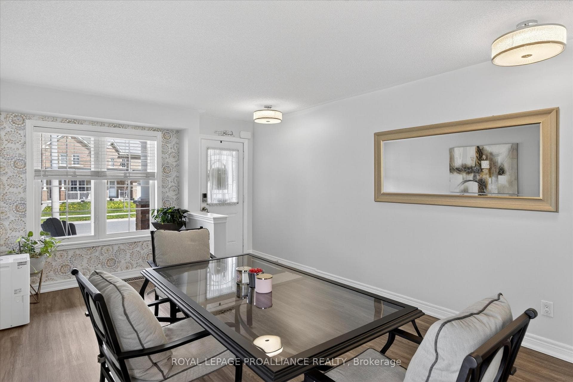 61 Briggs Grove photo 6