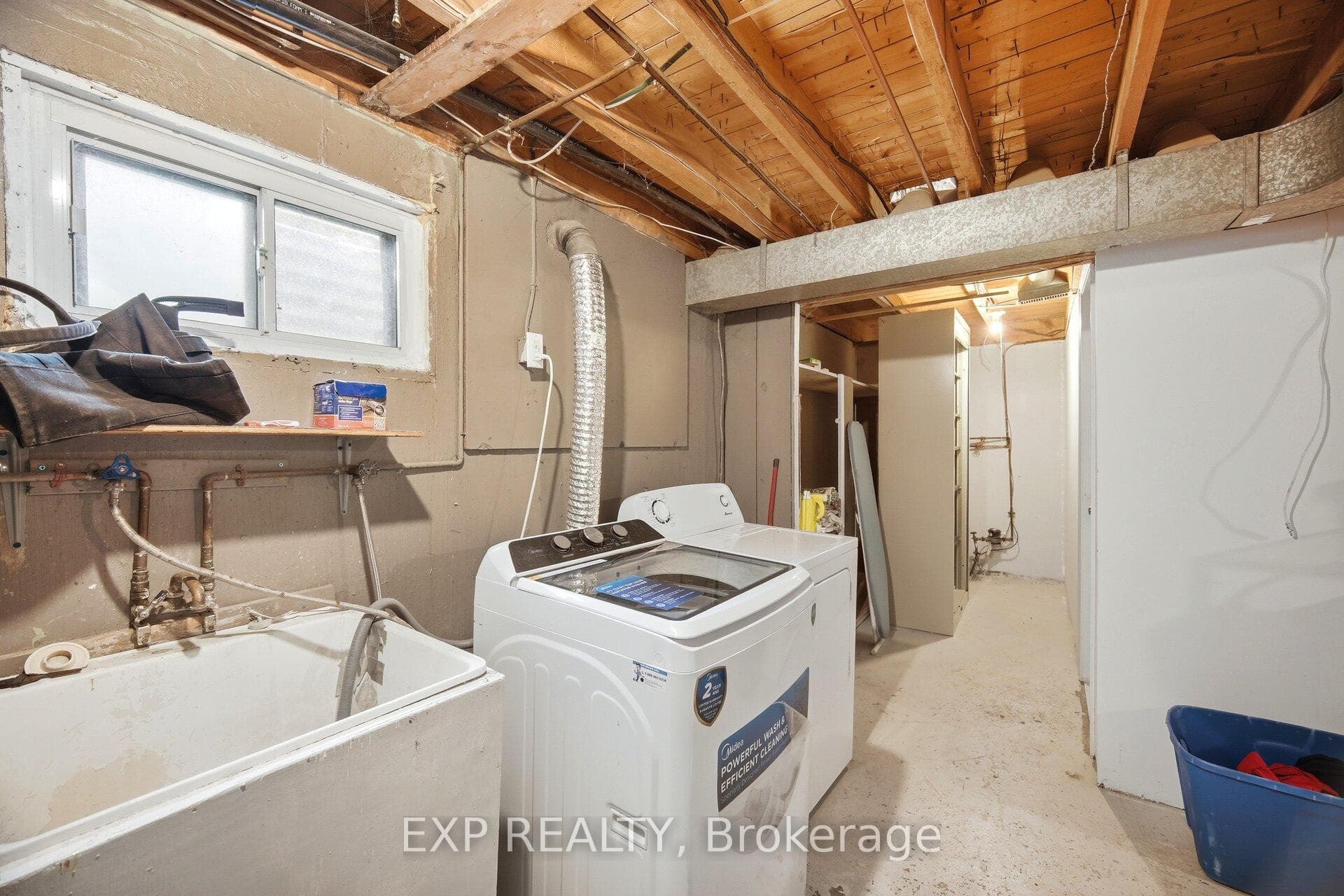 33 Earlsdale Crescent photo 27