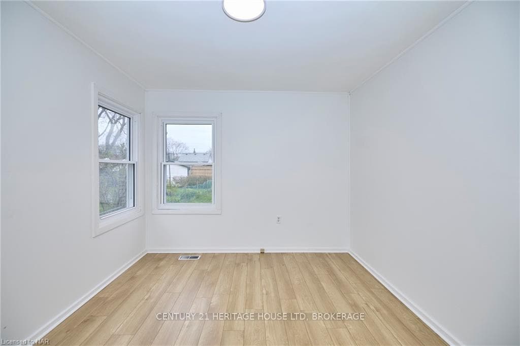 15 HILDA Street photo 16