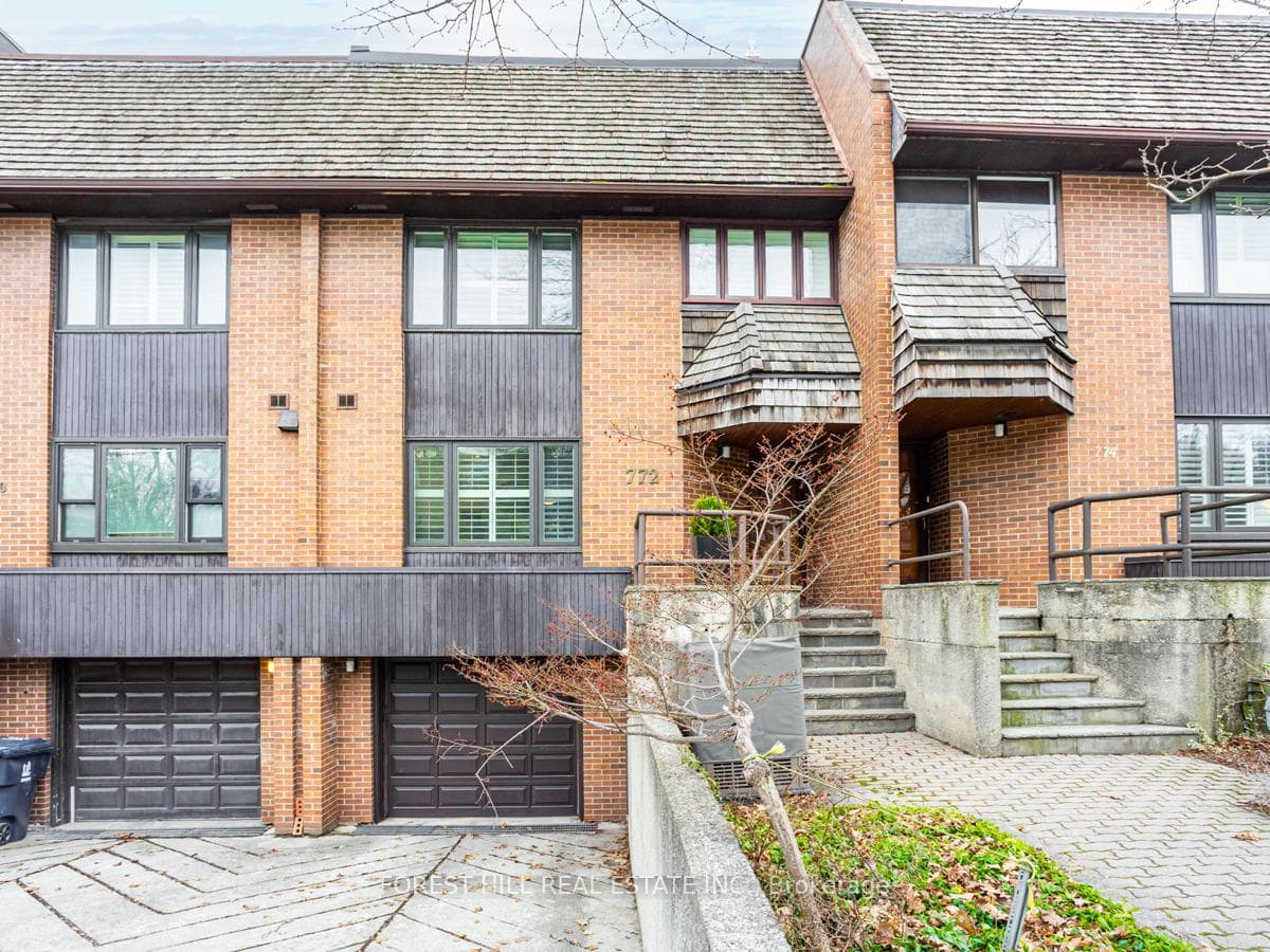 772 Avenue Road photo 1