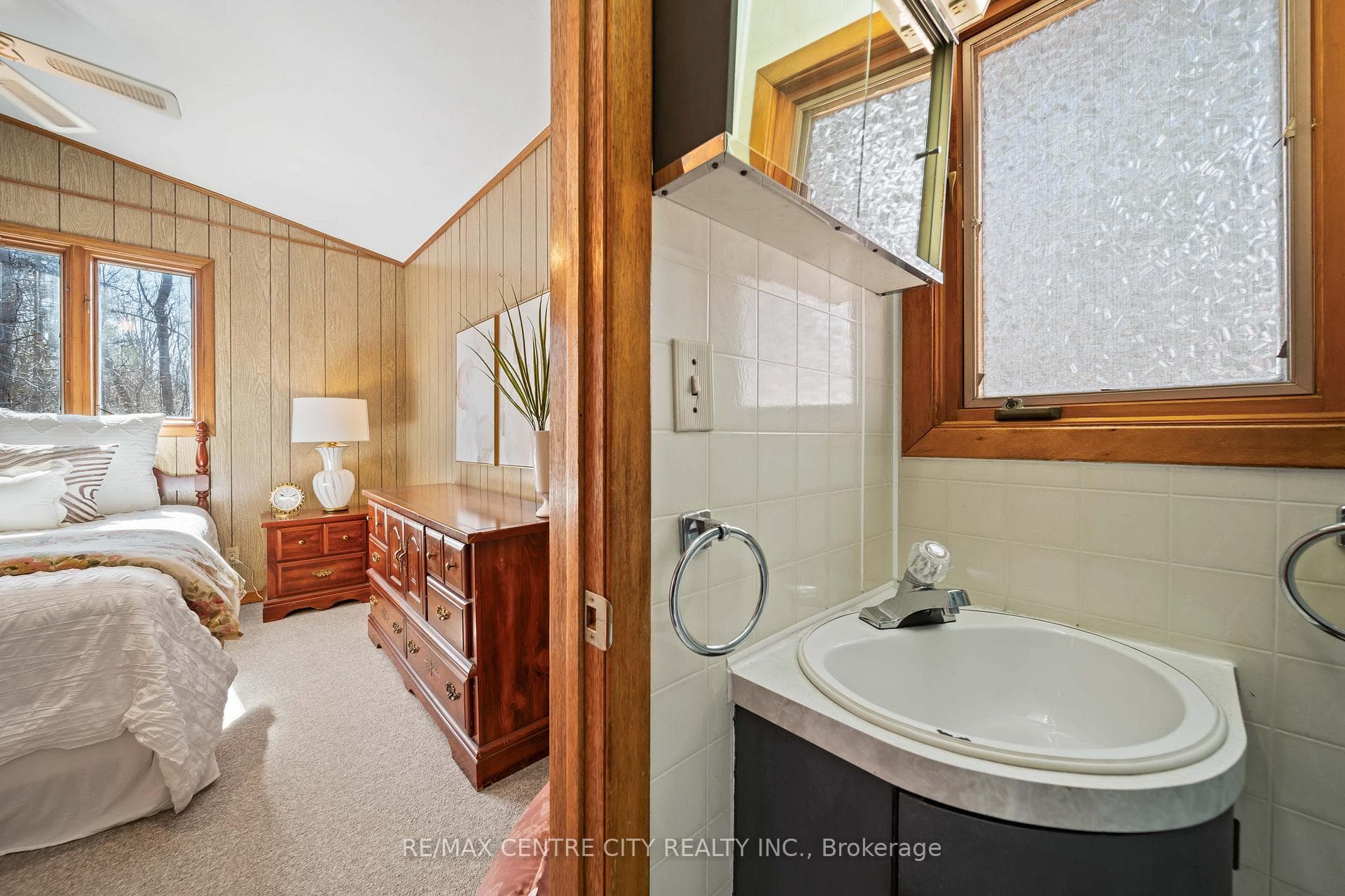 23171 Talbot Line photo 19