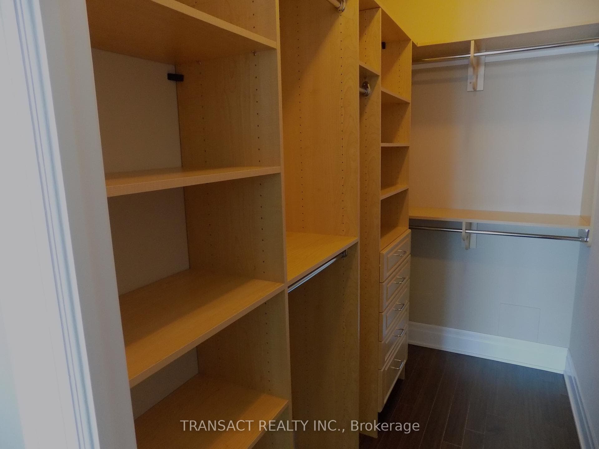 Pricipal Bedroom Walk In Closet