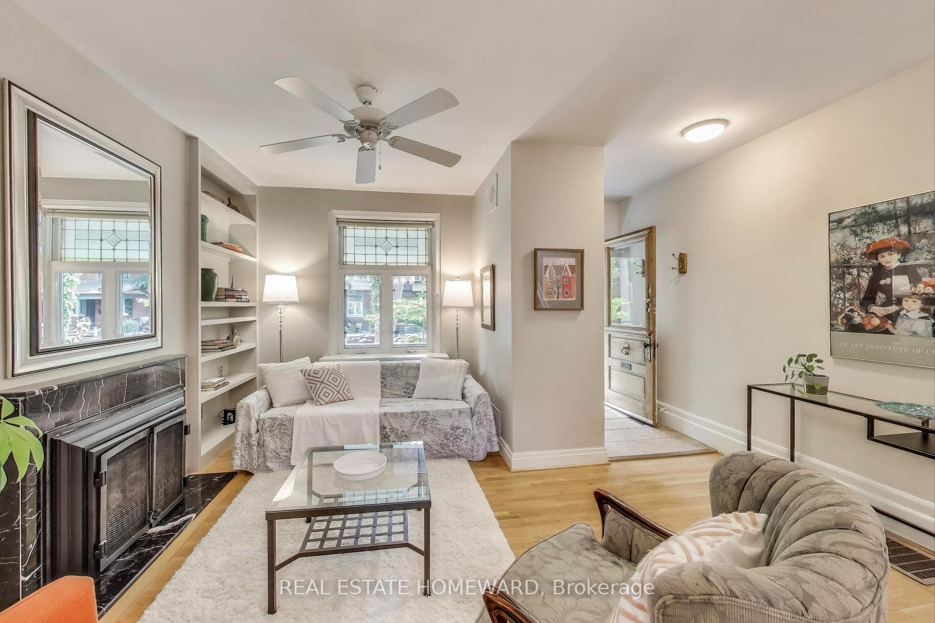 92 Dearbourne Avenue photo 5