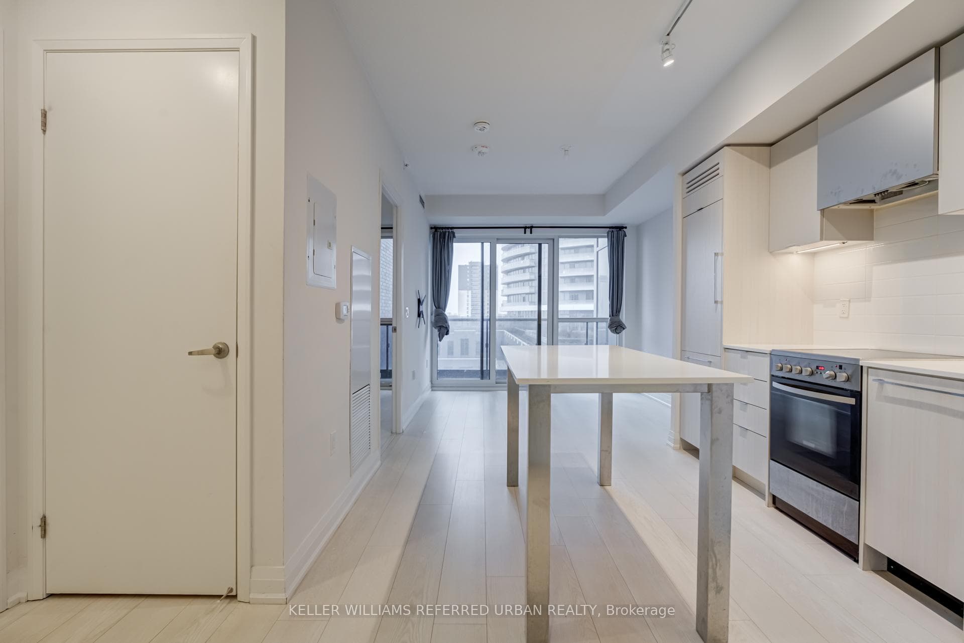 26 Gibbs Road Unit 651 photo 8