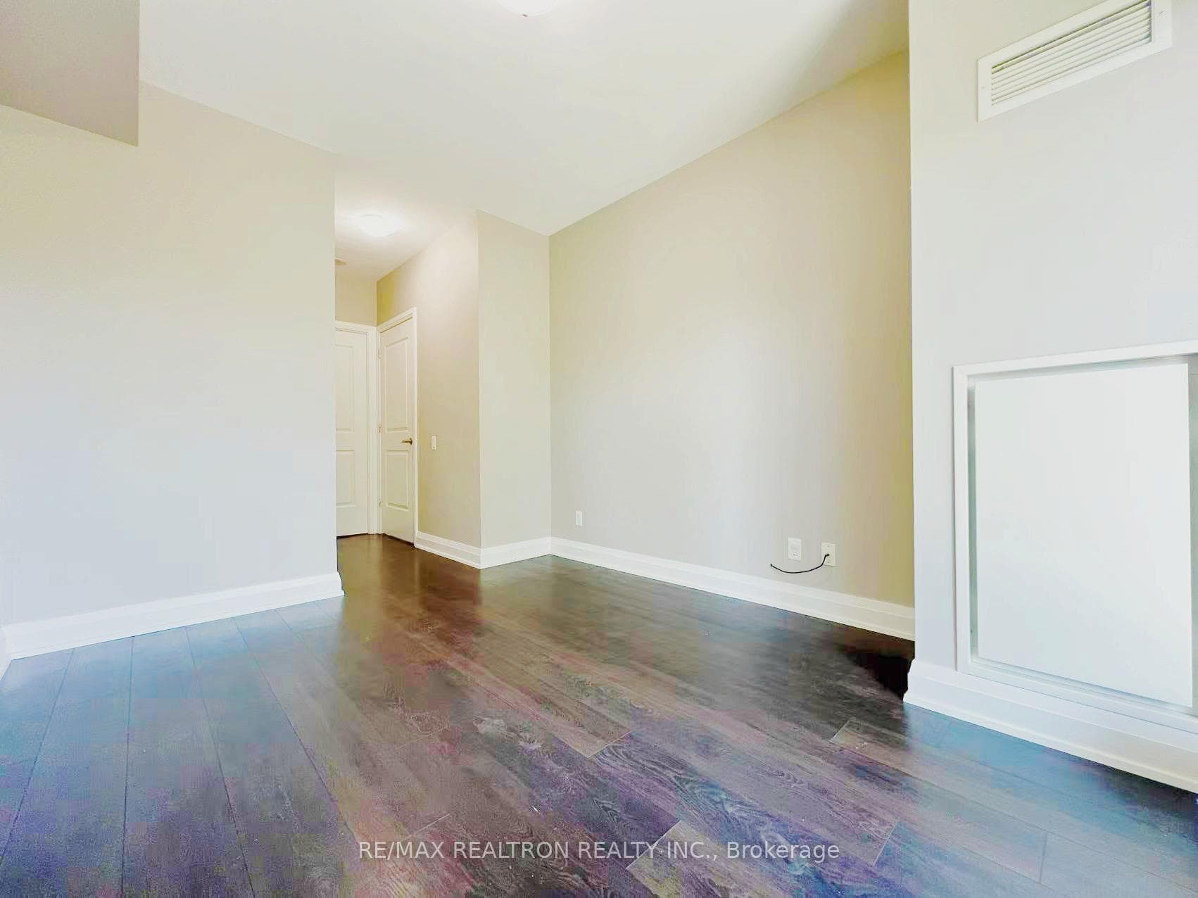 83 Redpath Avenue Unit 204 photo 20