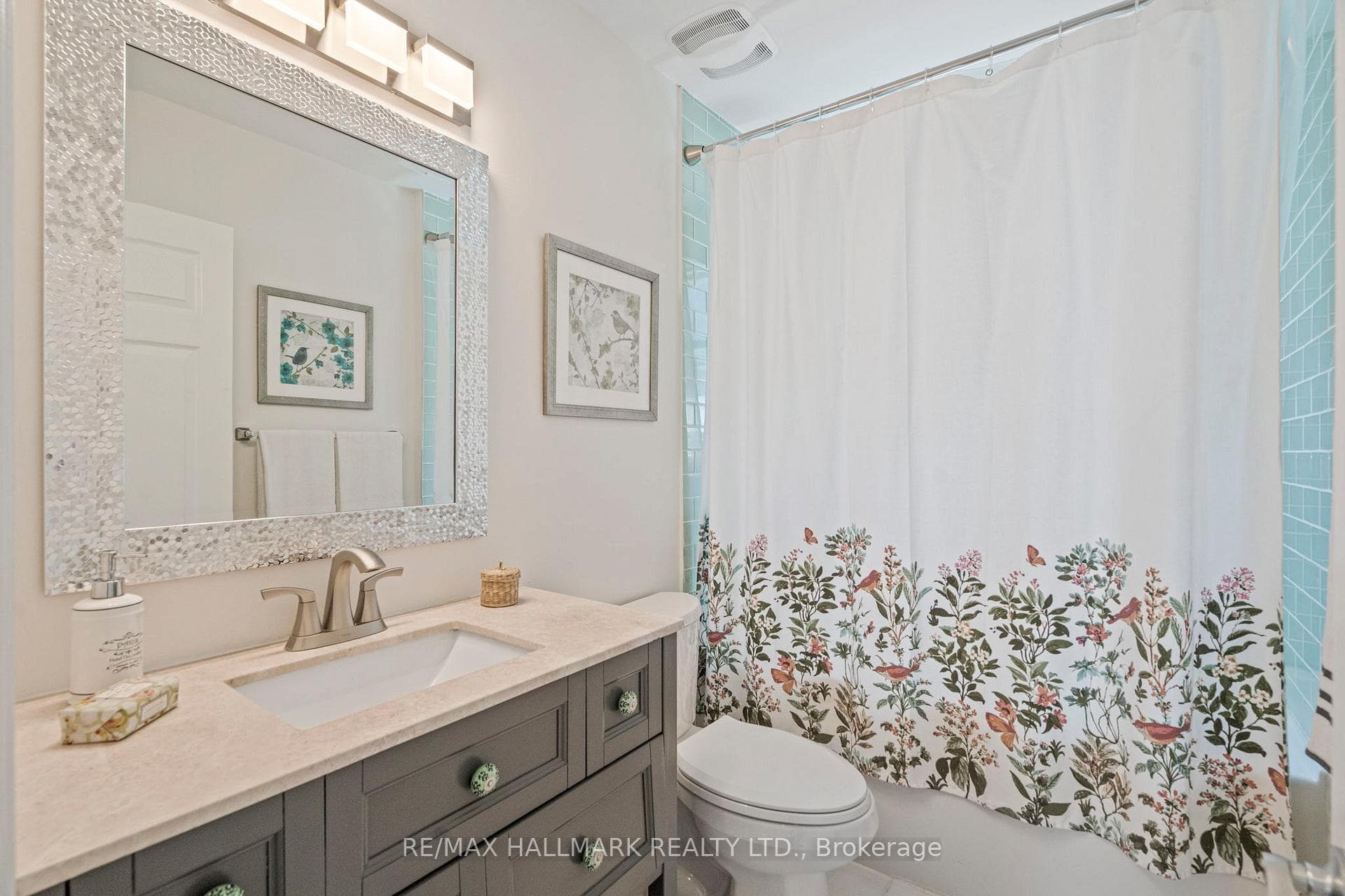 64 Sharpe Street photo 19