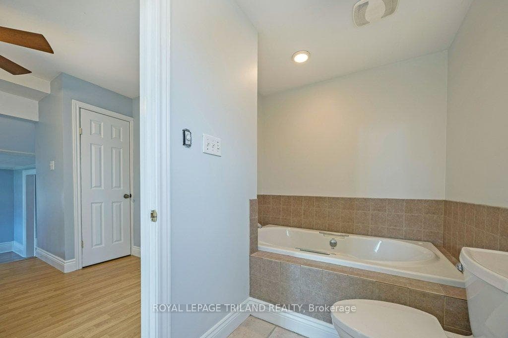 262 Marsh Line photo 20