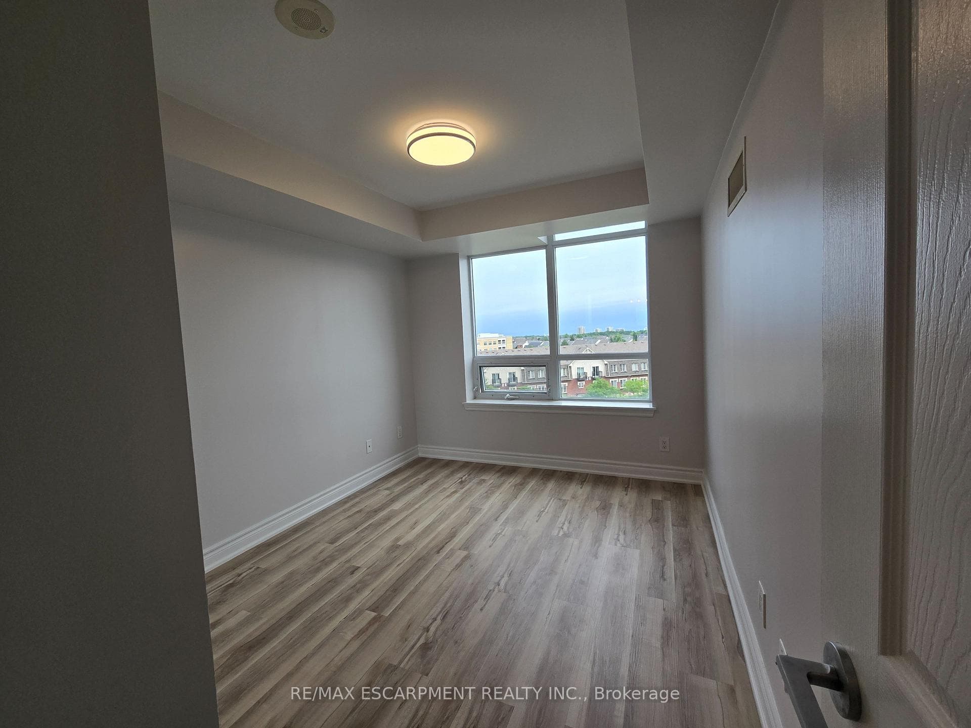 2391 Central Park Drive Unit 612 photo 11