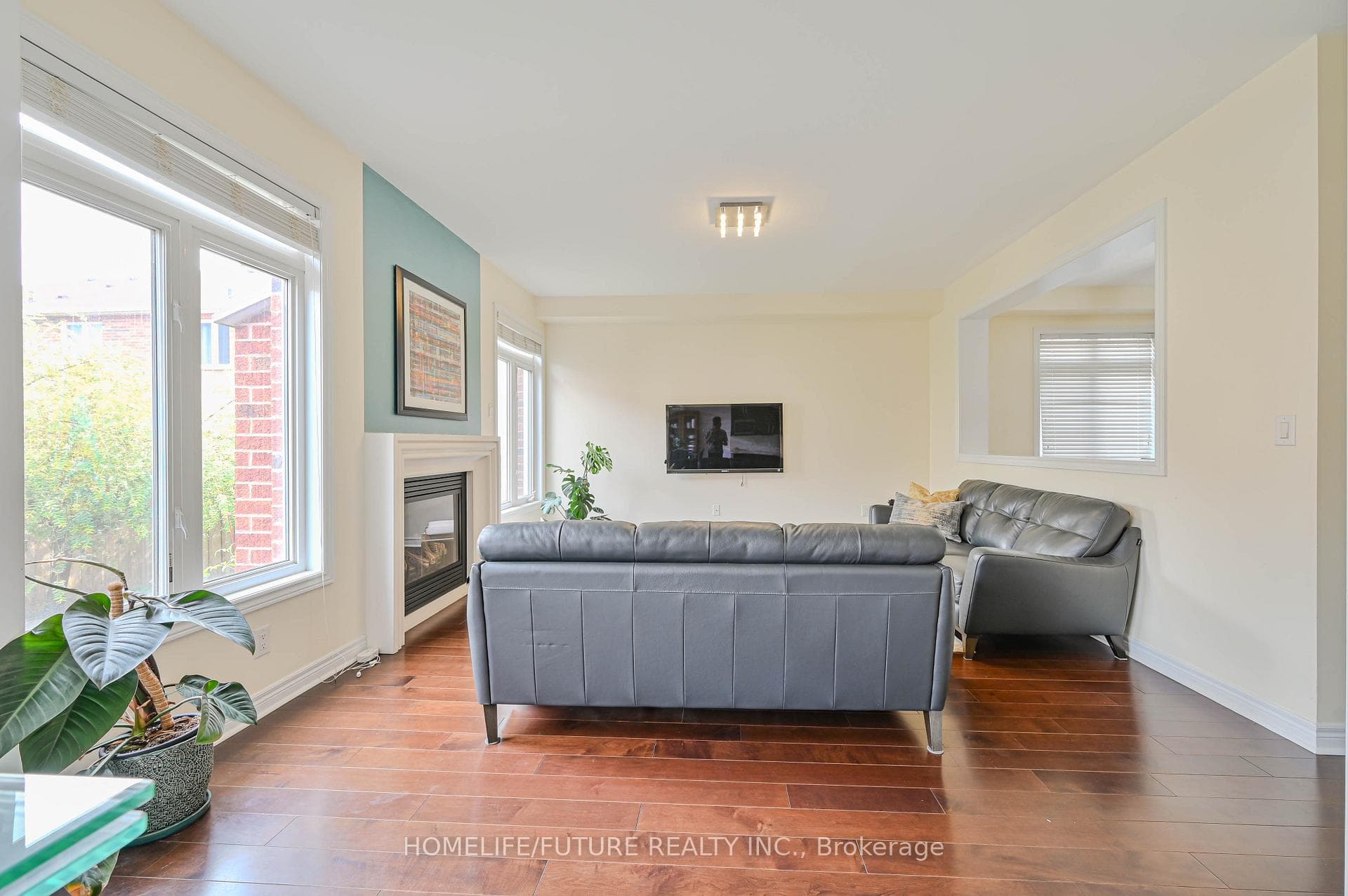 63 Sky Harbour Drive photo 12