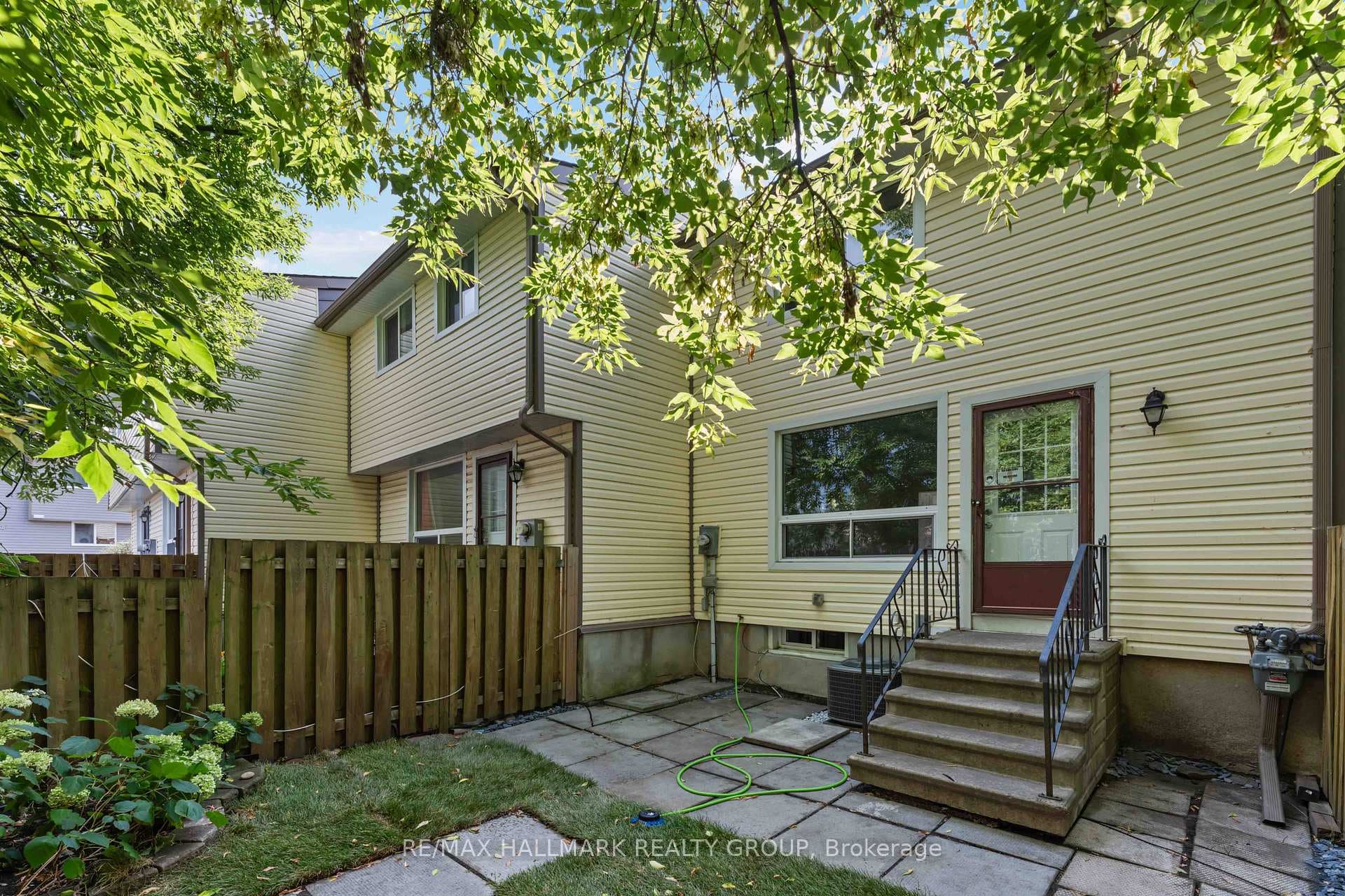 1441 PALMERSTON Drive Unit 317 photo 29