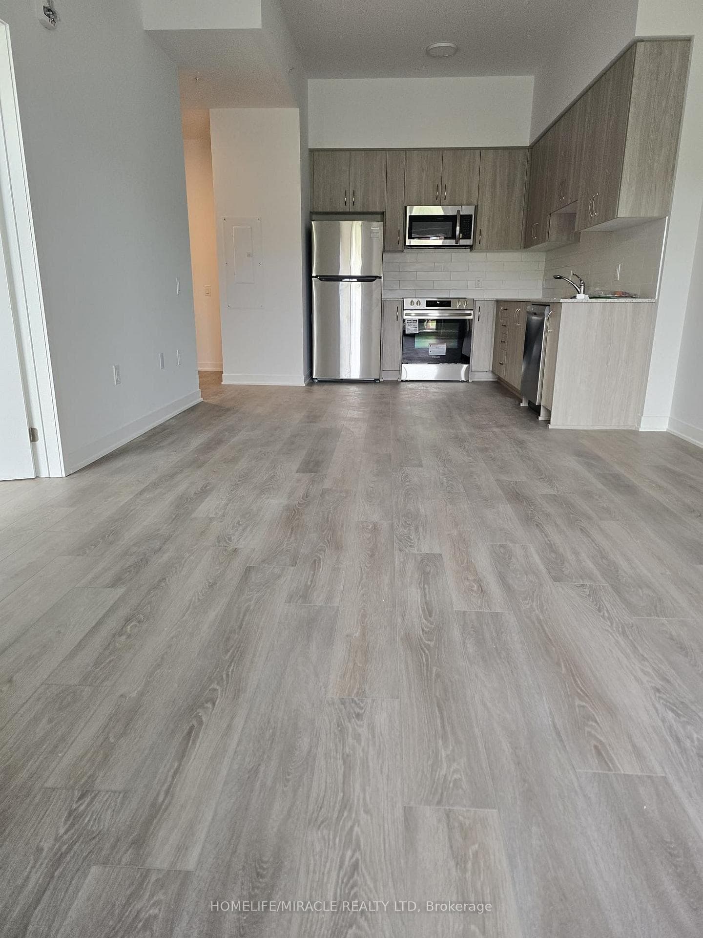 385 Arctic Red Drive Unit 113 photo 10
