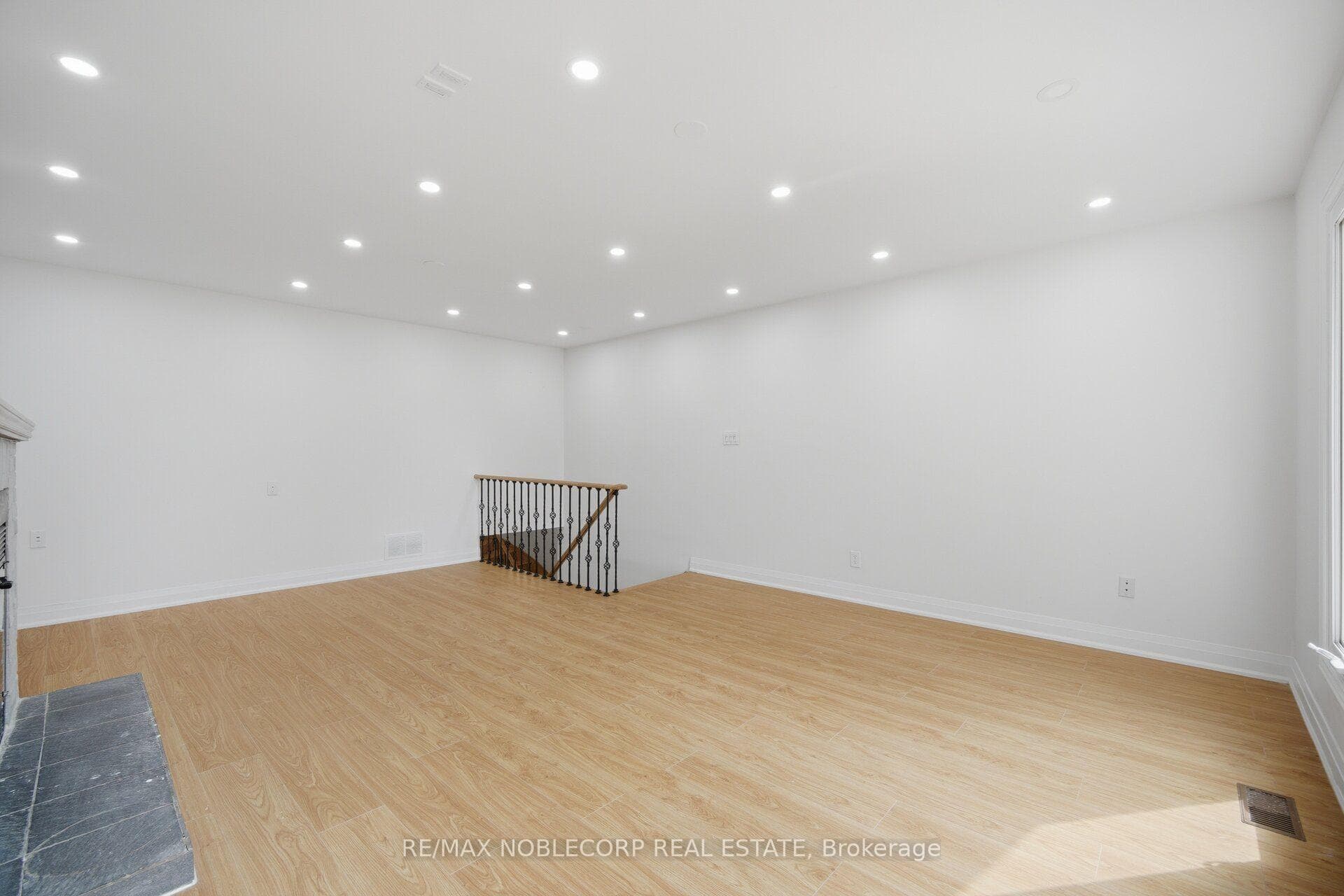 66 Cinrickbar Drive photo 7