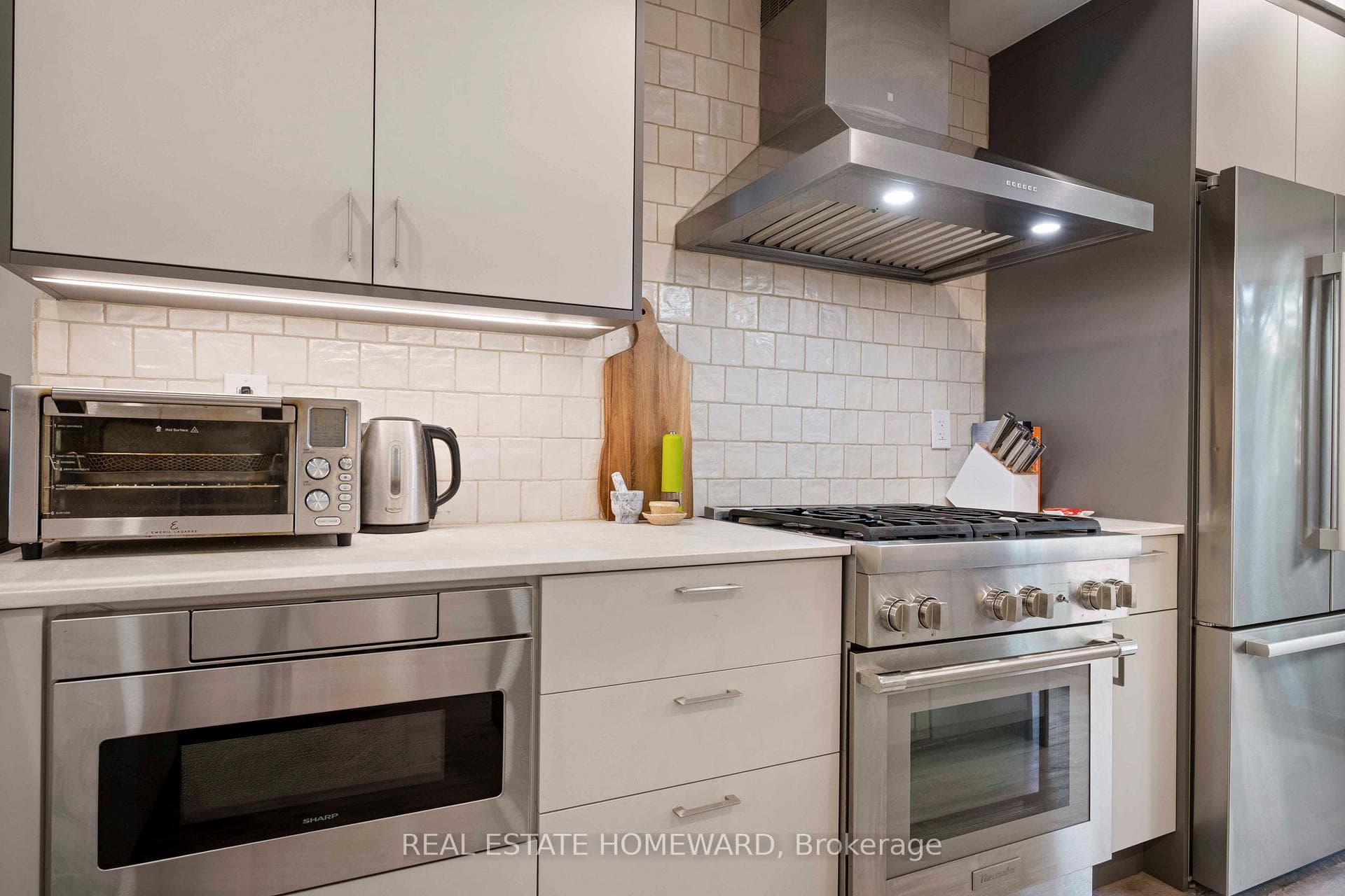 51 Harcourt Avenue photo 31