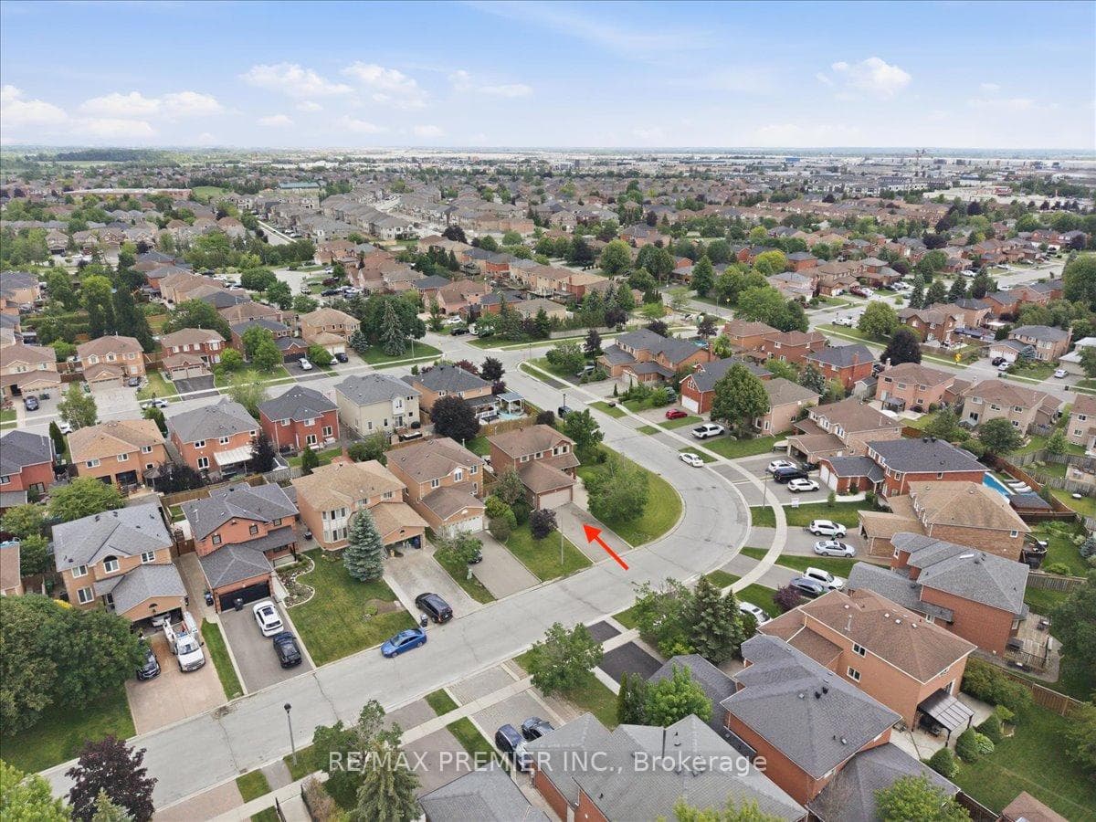 17 Berrydown Drive photo 39
