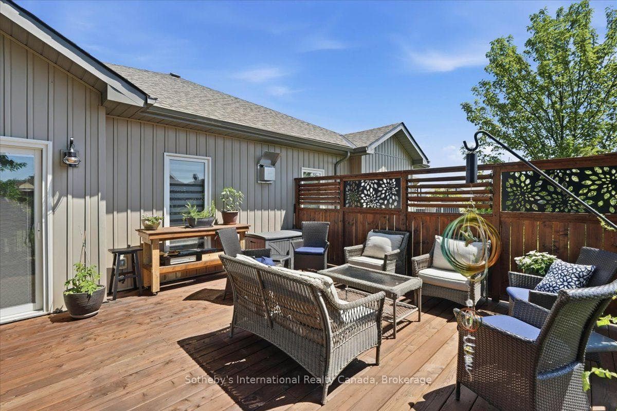 7 Conger Drive photo 39