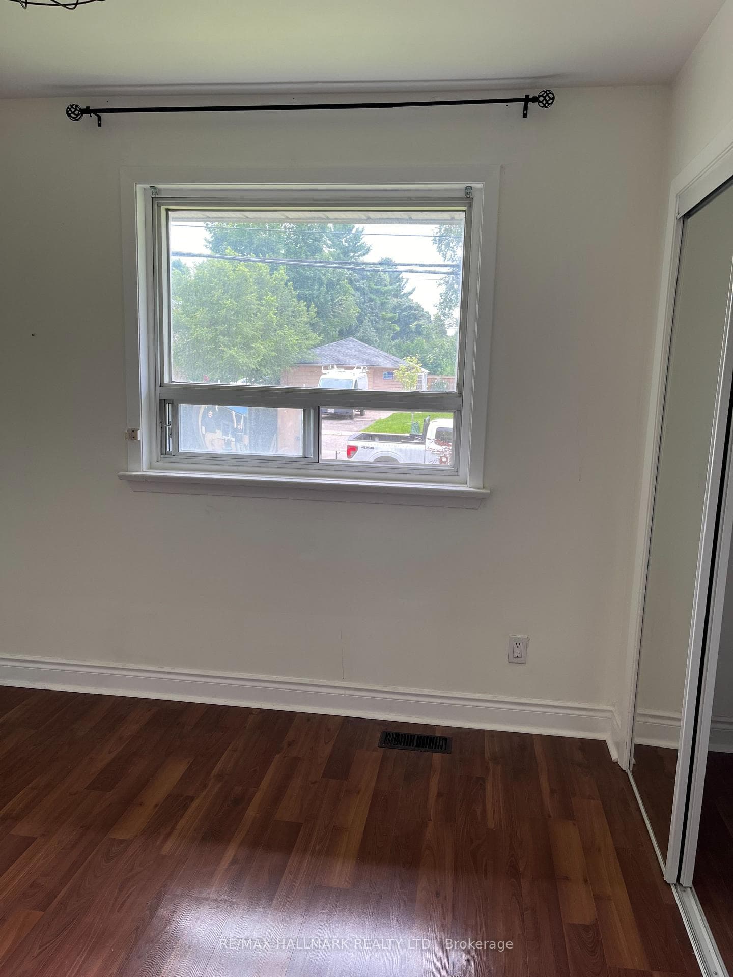 144 Steel Street Unit Main photo 8