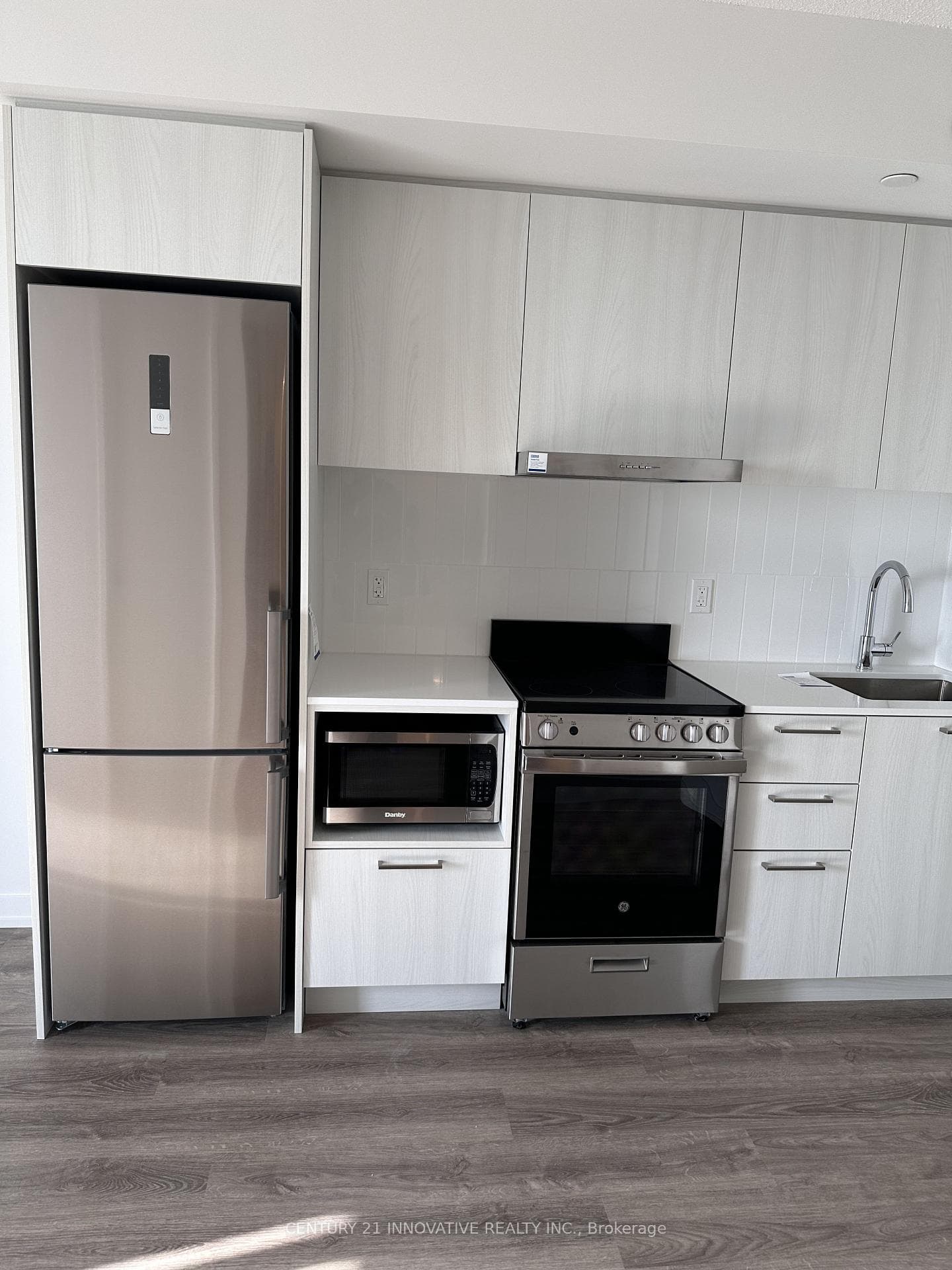 195 Commerce Street Unit 2209 photo 14