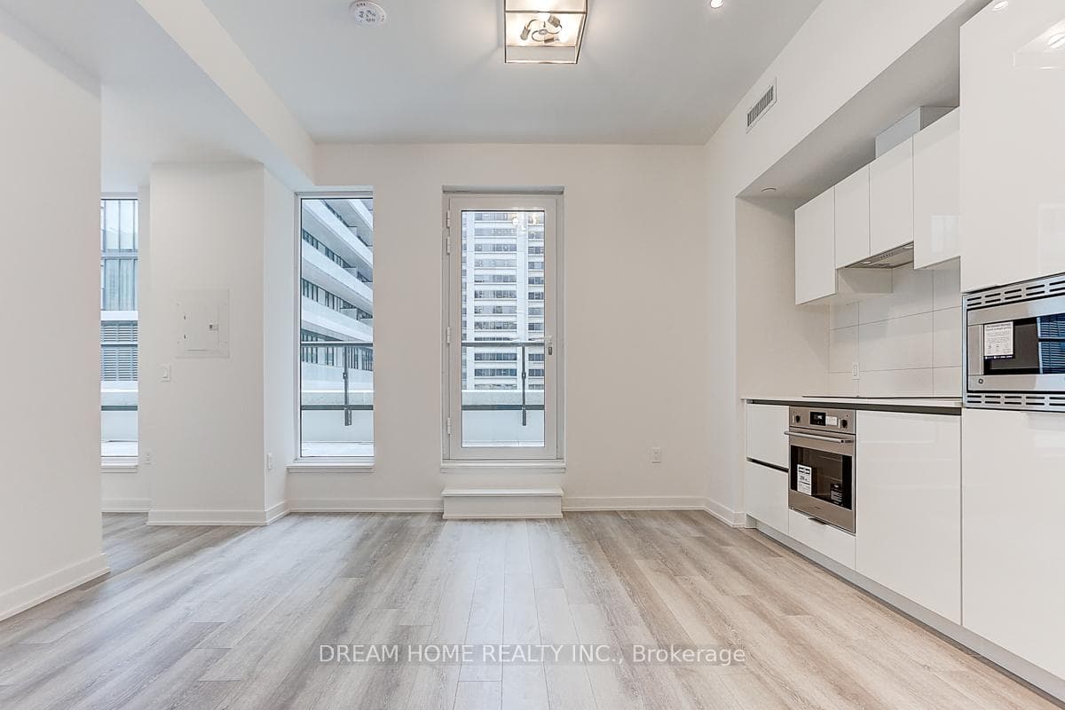 121 St. Patrick Street Unit 703 photo 14