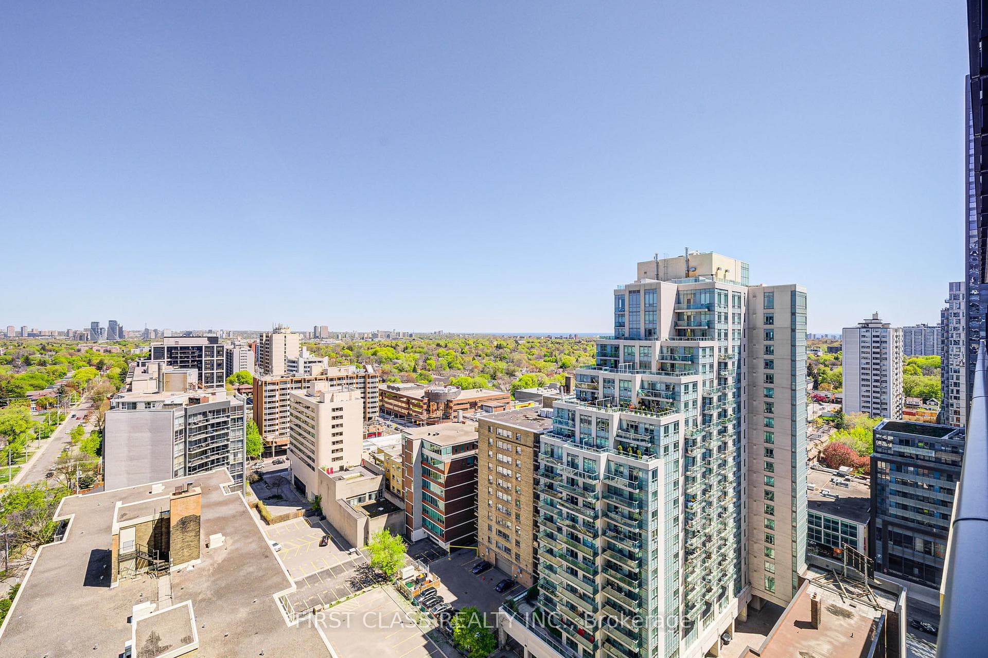 185 Roehampton Avenue Unit 1606 photo 32