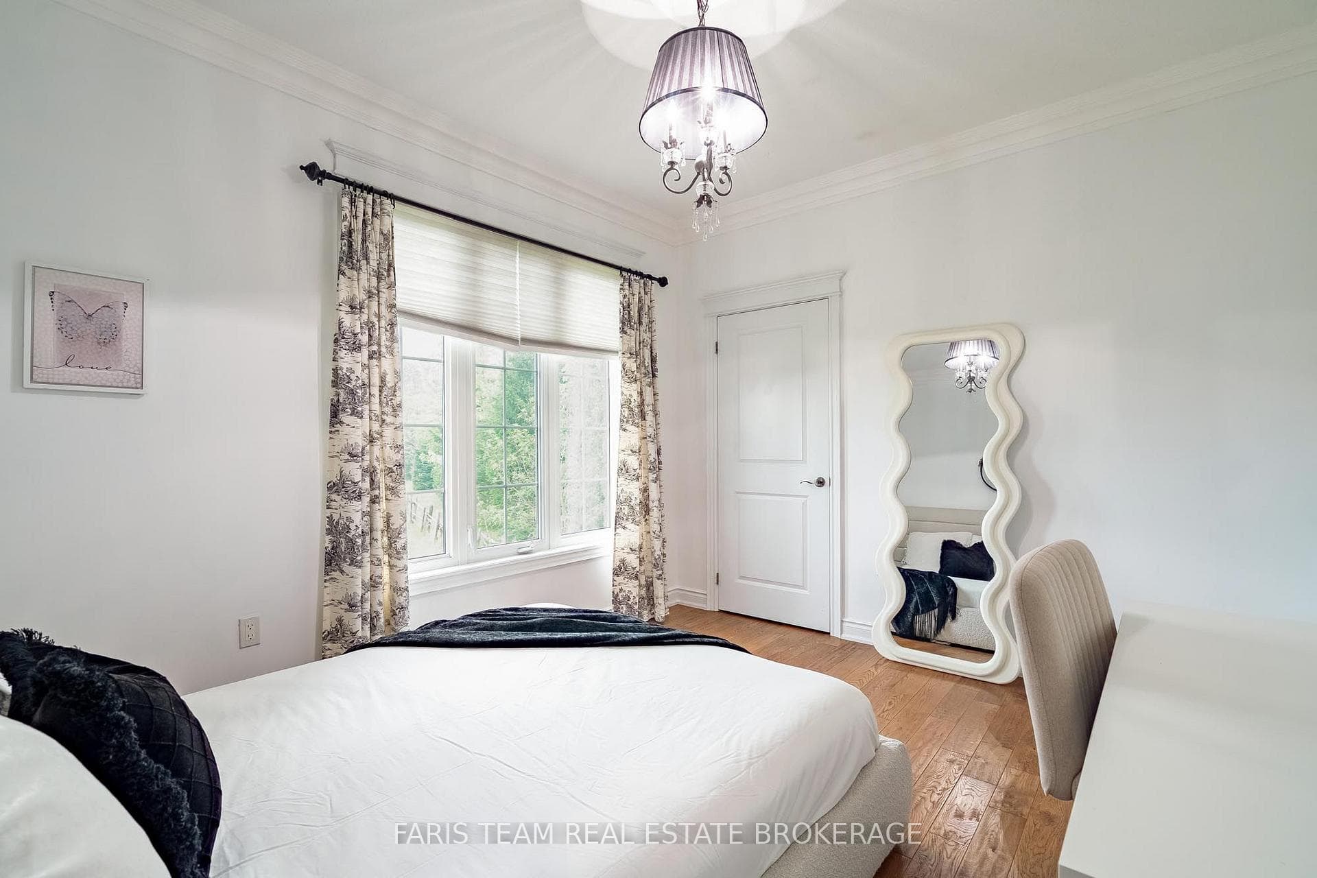 2 Harry Parker Place photo 23
