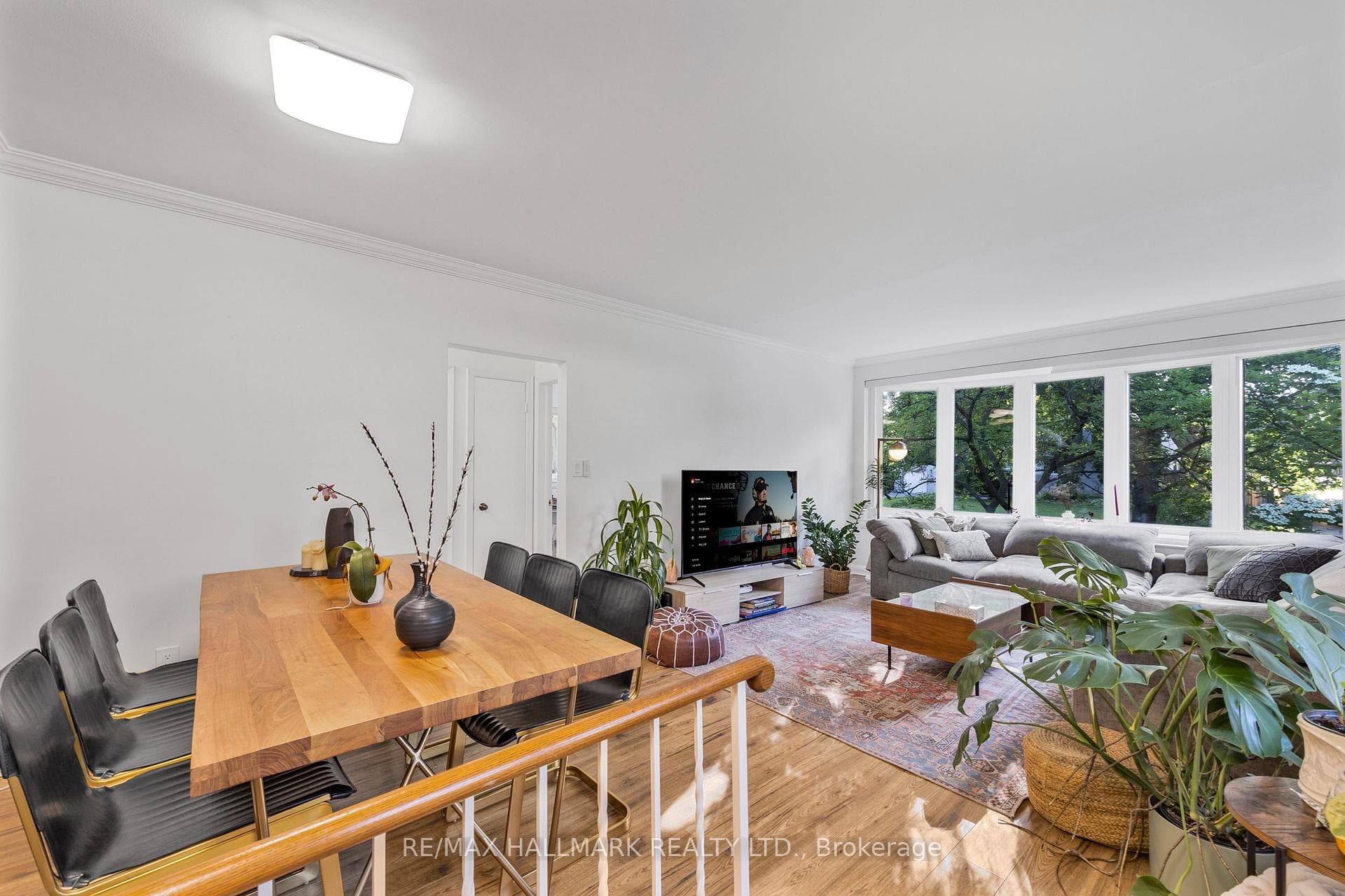80 Berkinshaw Crescent photo 7