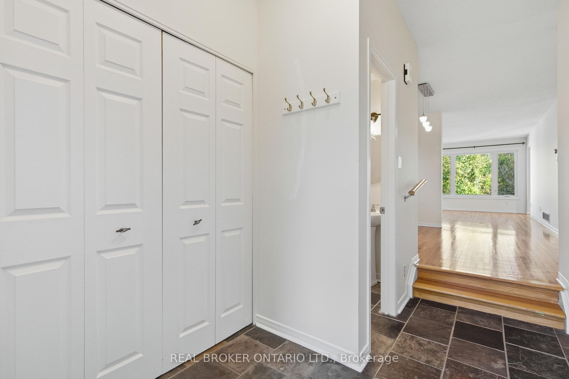 73 Banchory Crescent photo 4