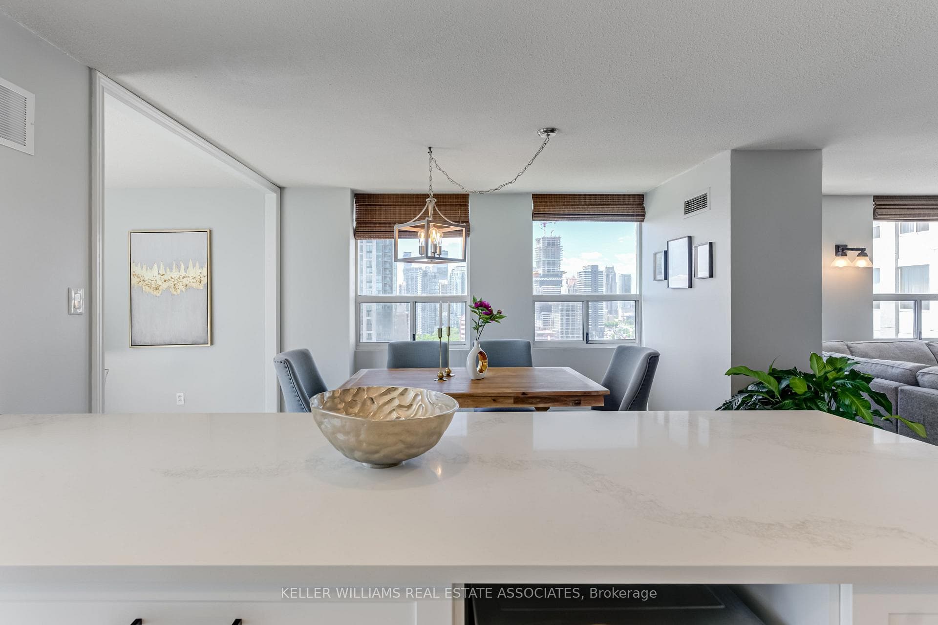 3650 Kaneff Crescent Unit 3003 photo 20