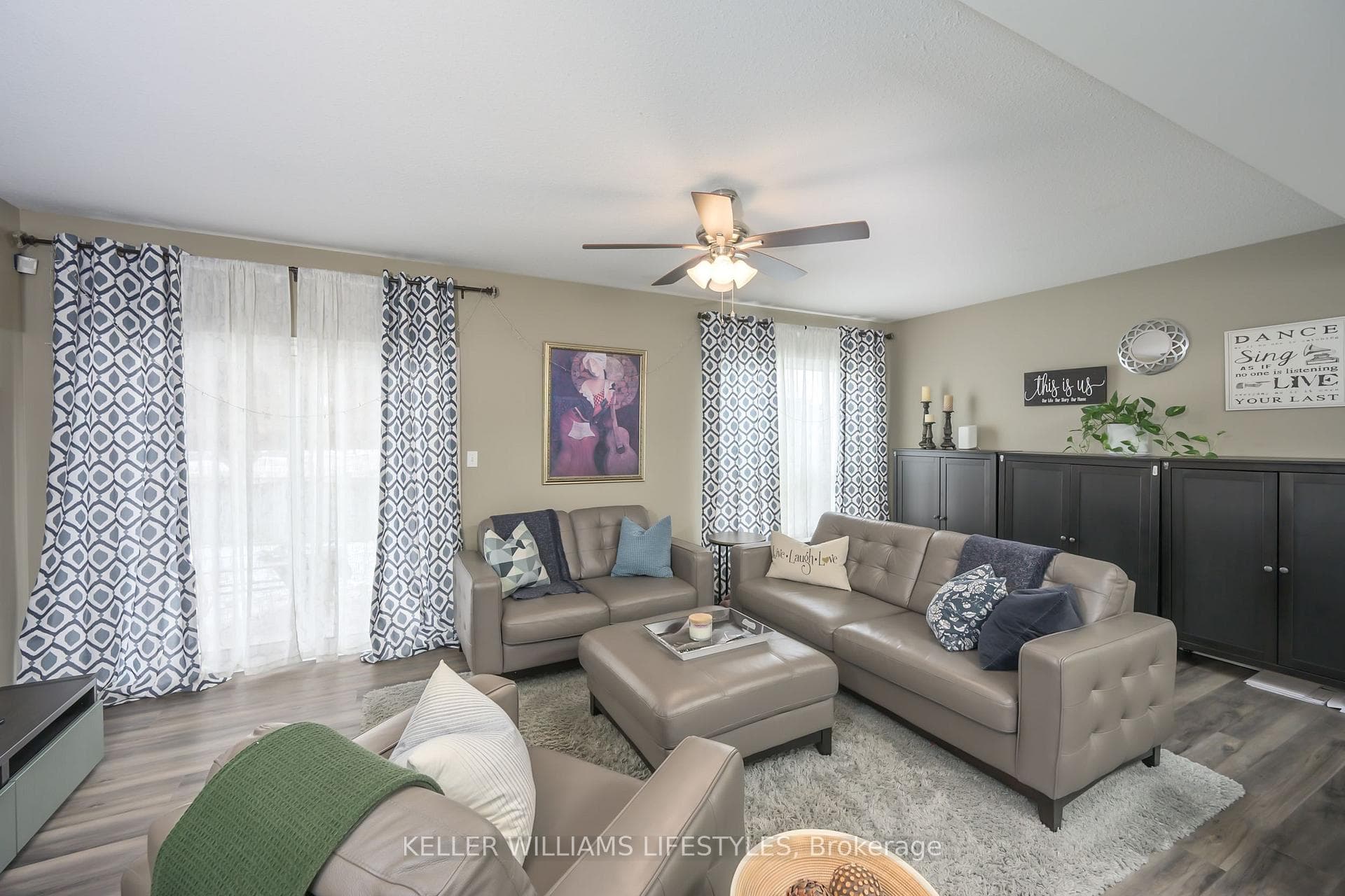 526 Cuthbert Circle photo 16