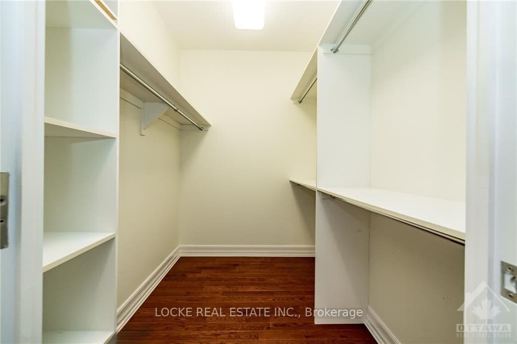 3580 RIVERGATE Way Unit 405 photo 15