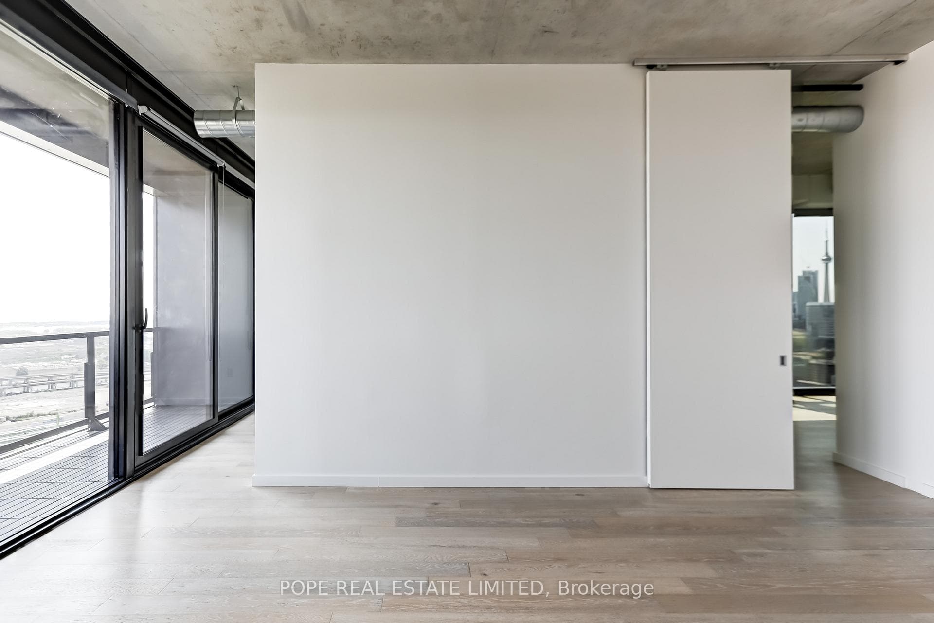 170 Bayview Avenue Unit 2809 photo 8