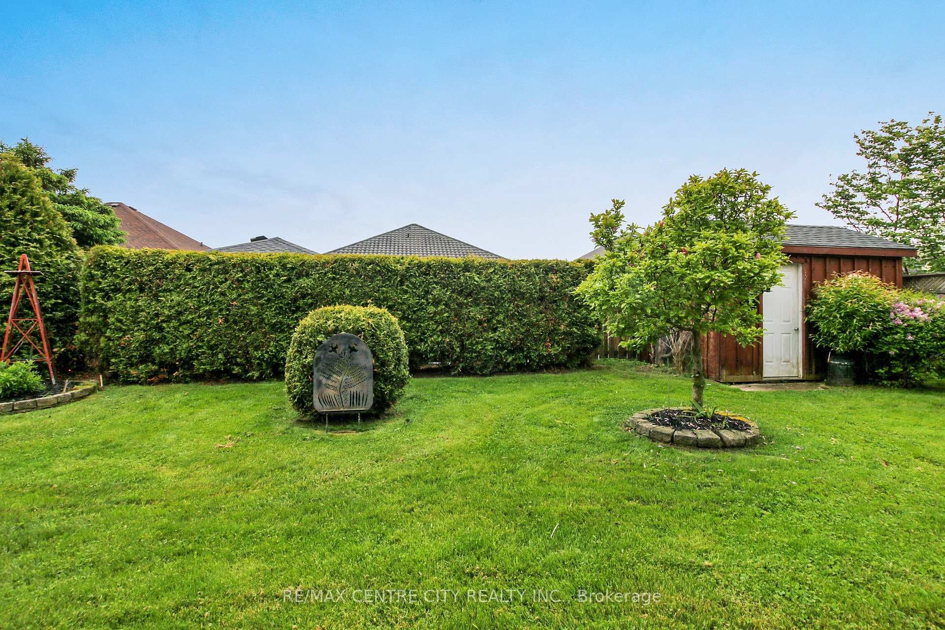20 Steeplechase Court photo 22
