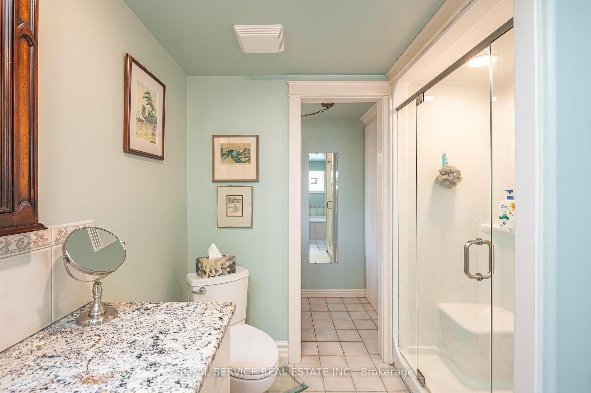 Ensuite with extra room, cedar-lined cabinet