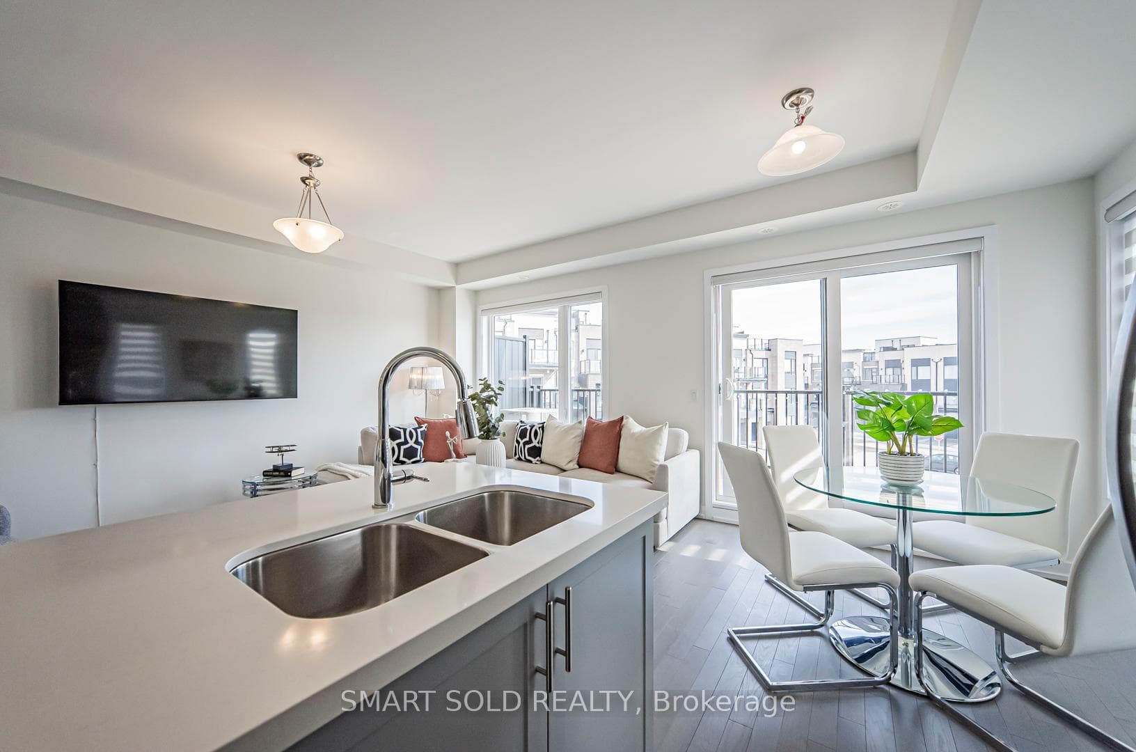129 Yorkton Boulevard photo 13