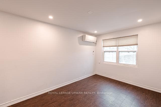 991 Queen Street Unit 2 photo 7