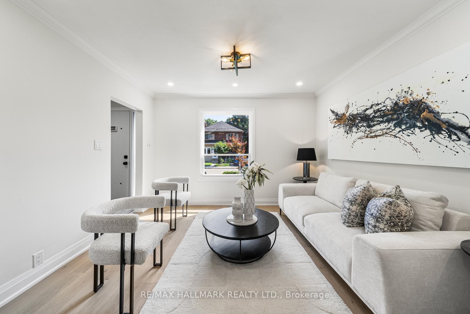 50 Watson Avenue photo 4