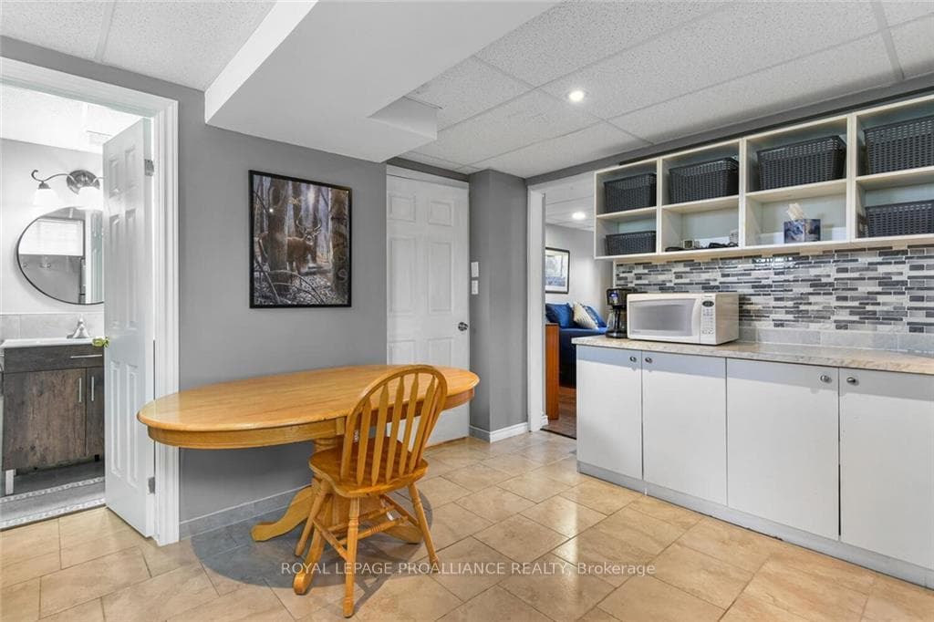 1304 VISTA Drive photo 18