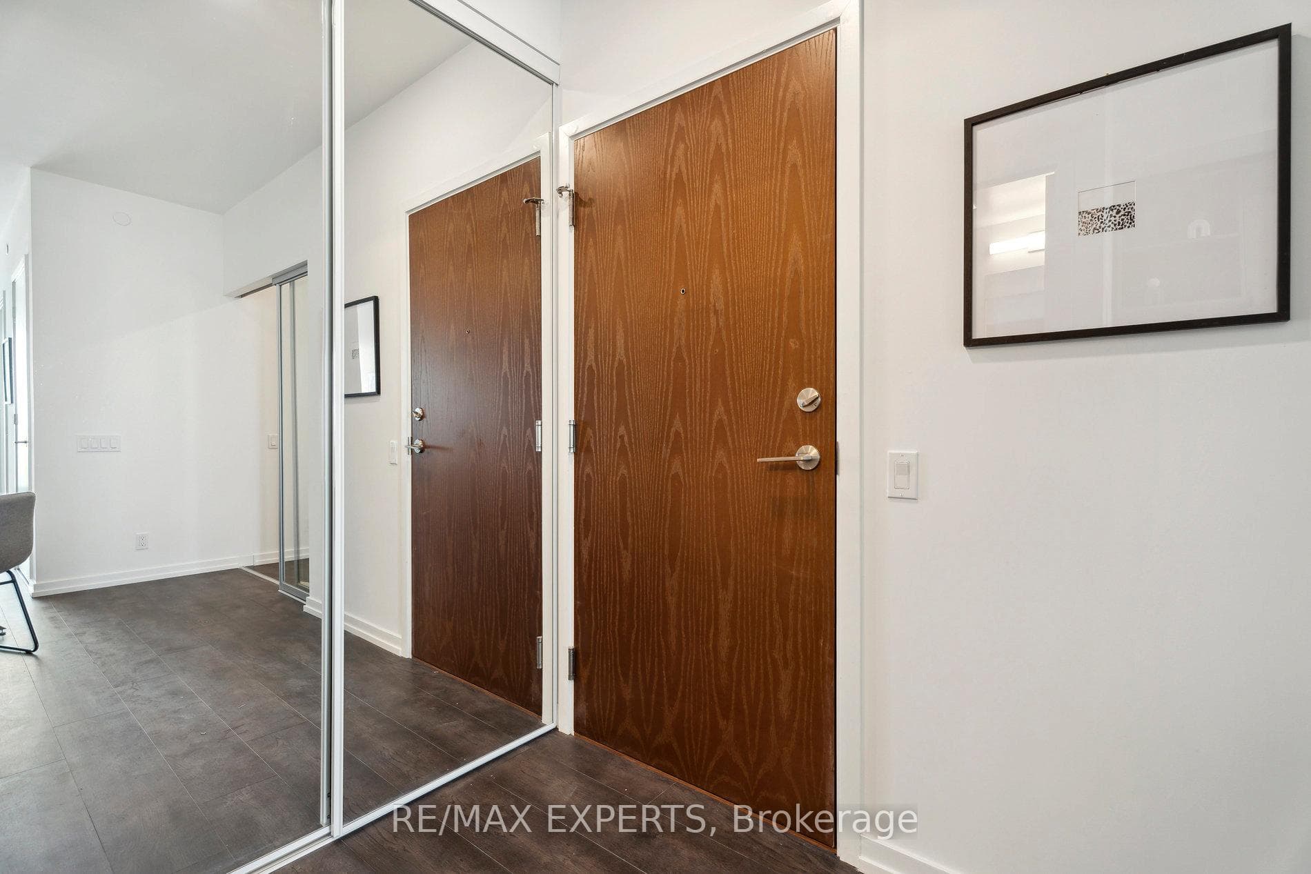7890 Jane Street Unit 907 photo 6
