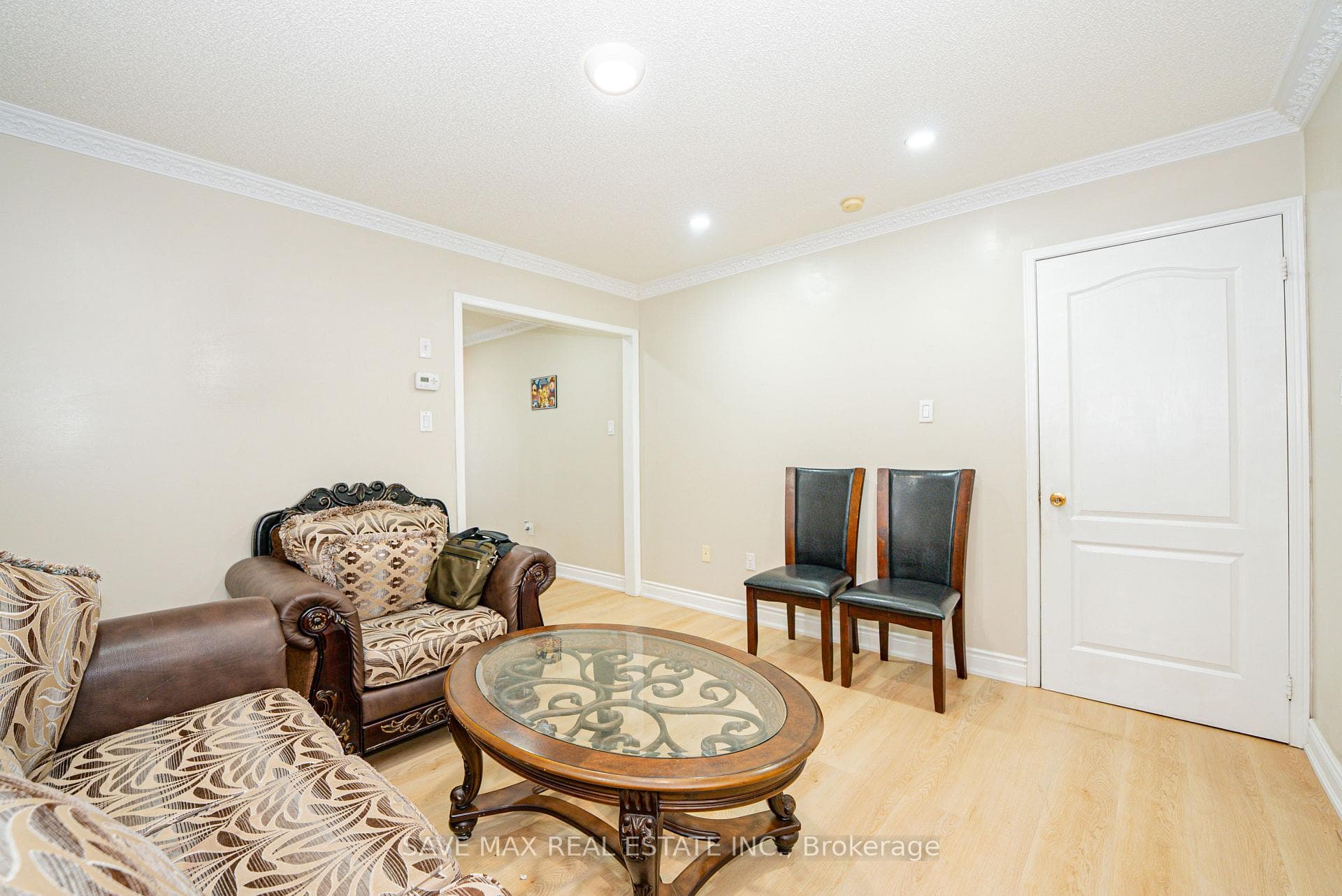 18 Salonica Road Unit Upper photo 8