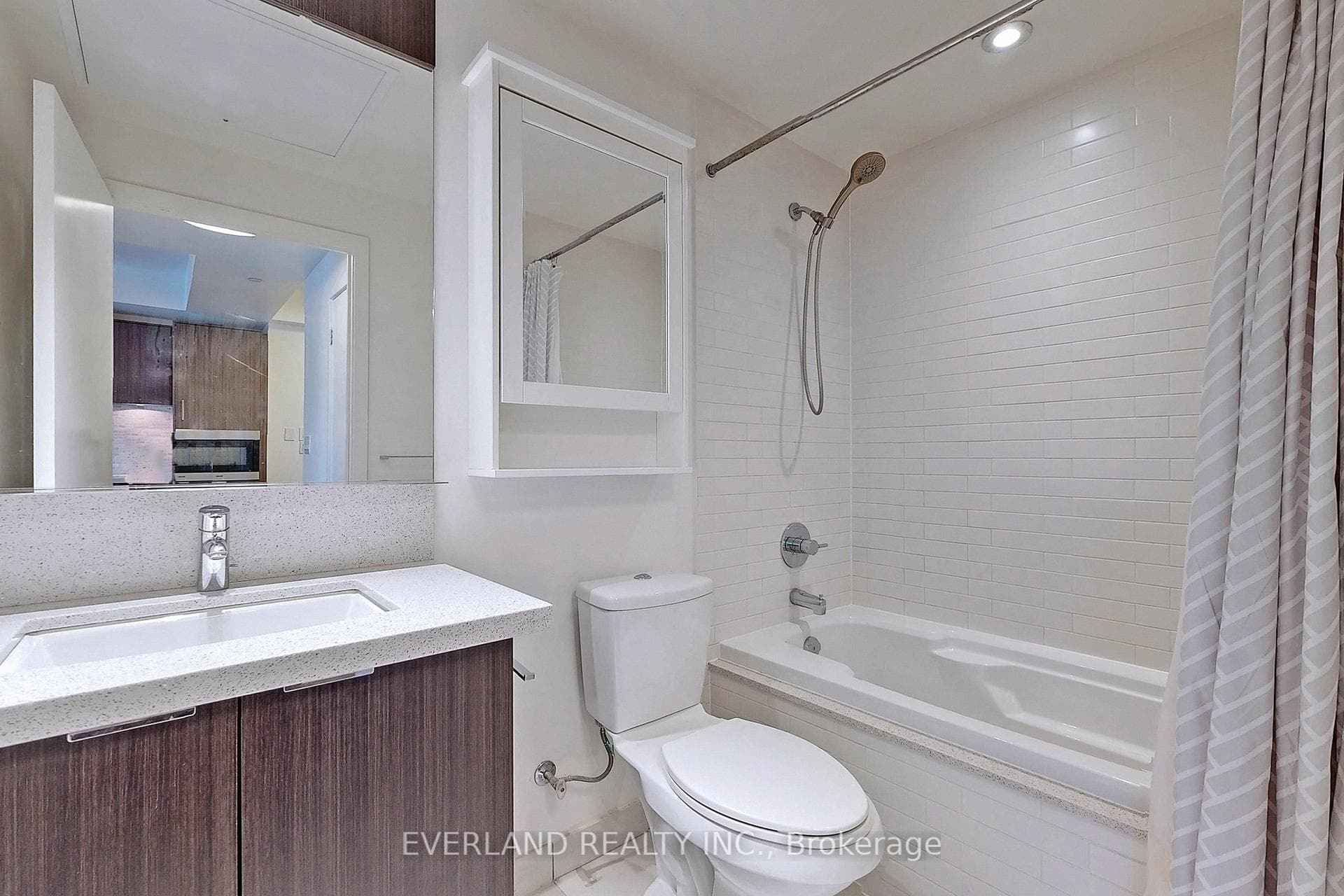 21 Widmer Street Unit 1507 photo 19