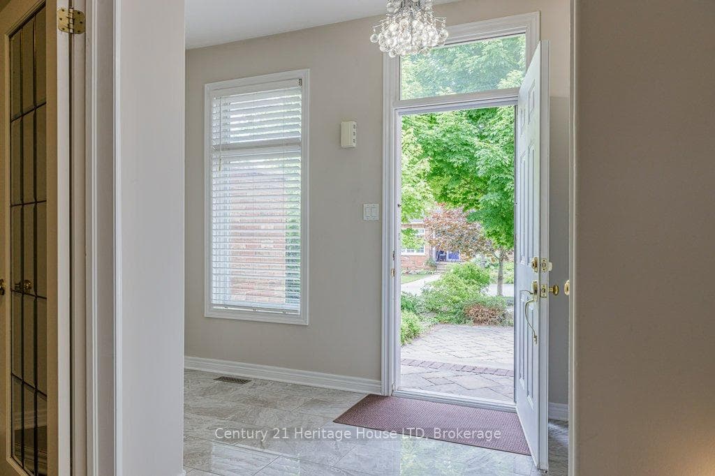 6301 Forest Ridge Drive photo 38