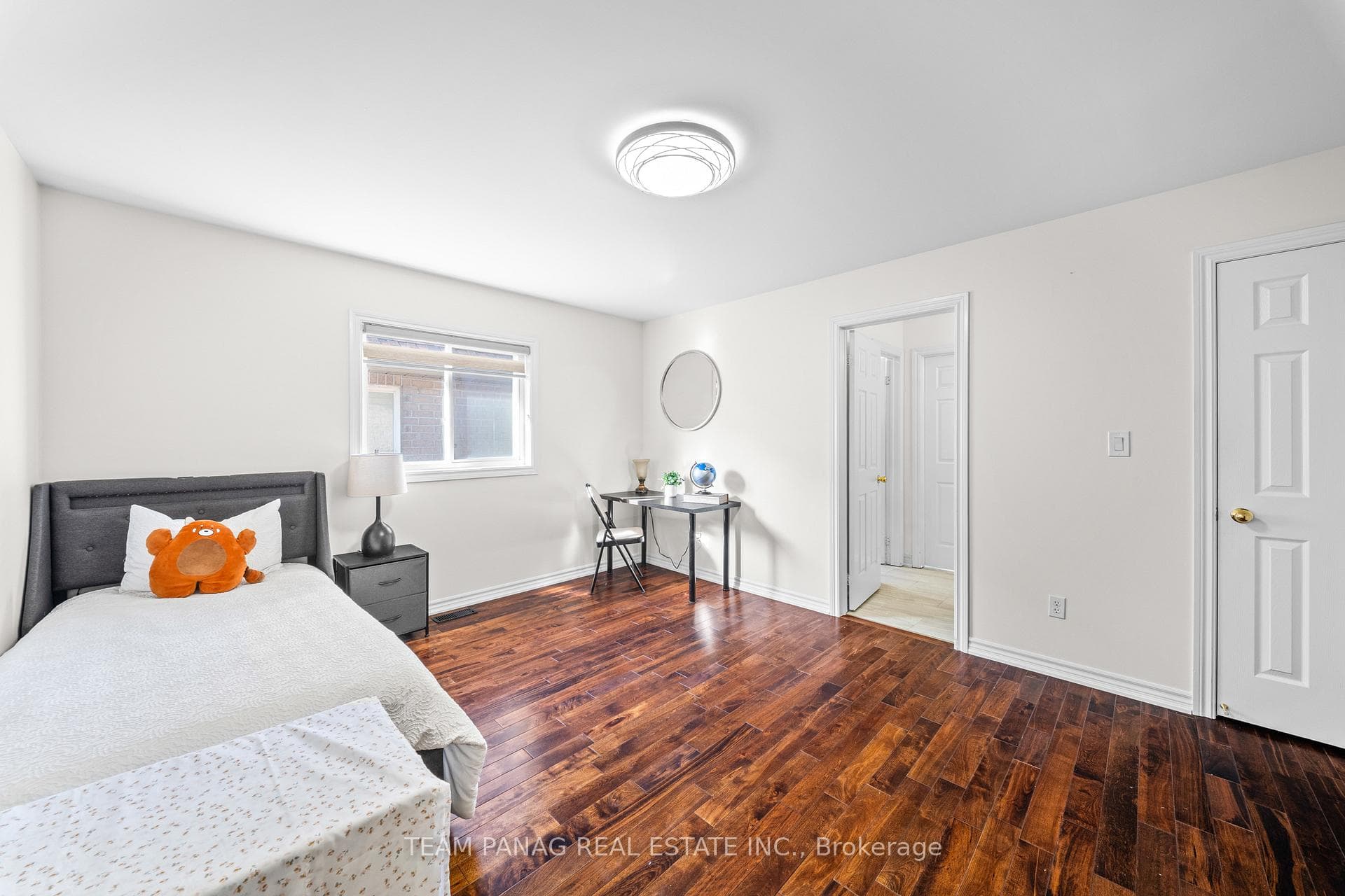 502 Fernforest Drive photo 36