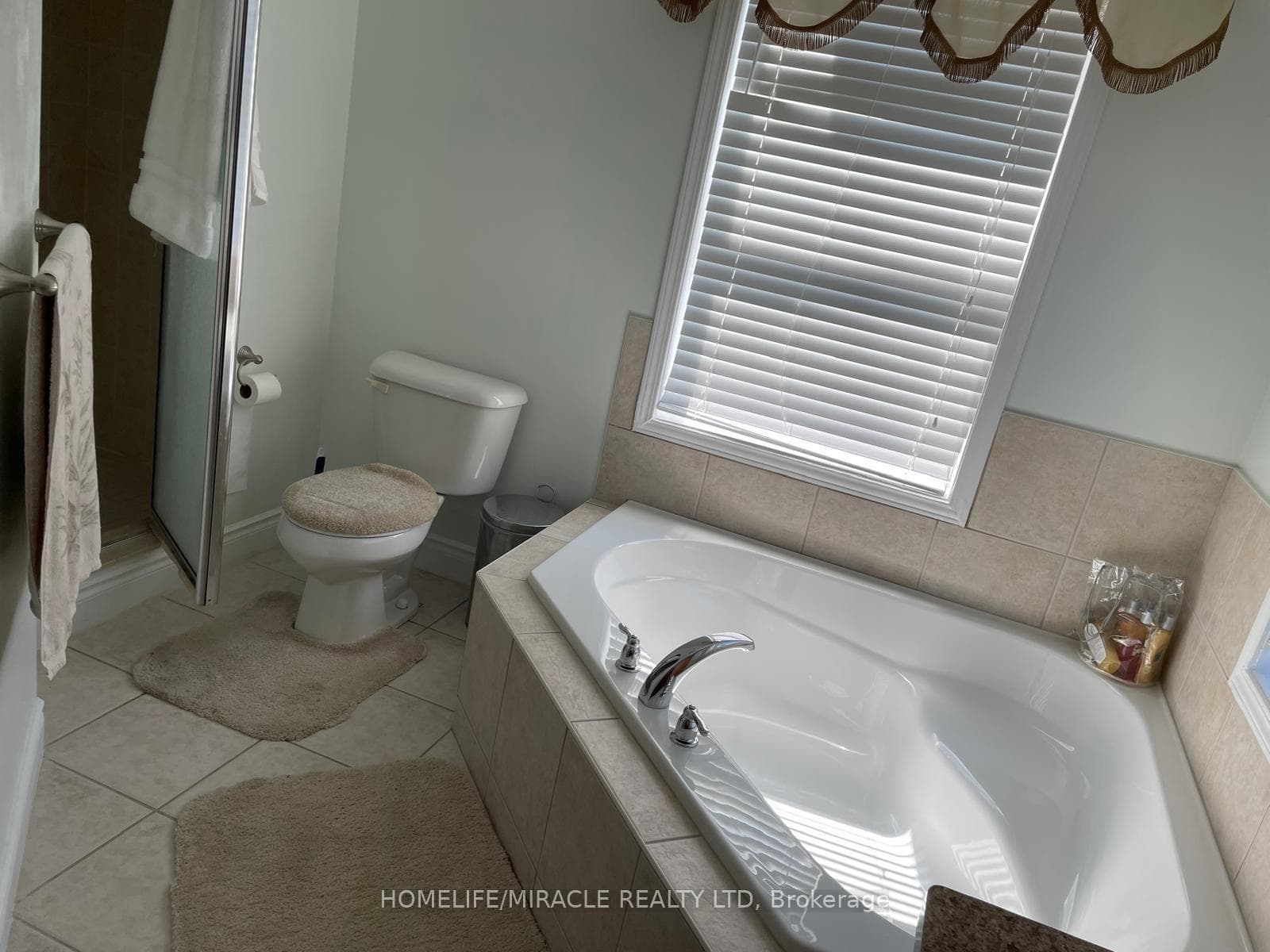 142 Coulthard Boulevard photo 9