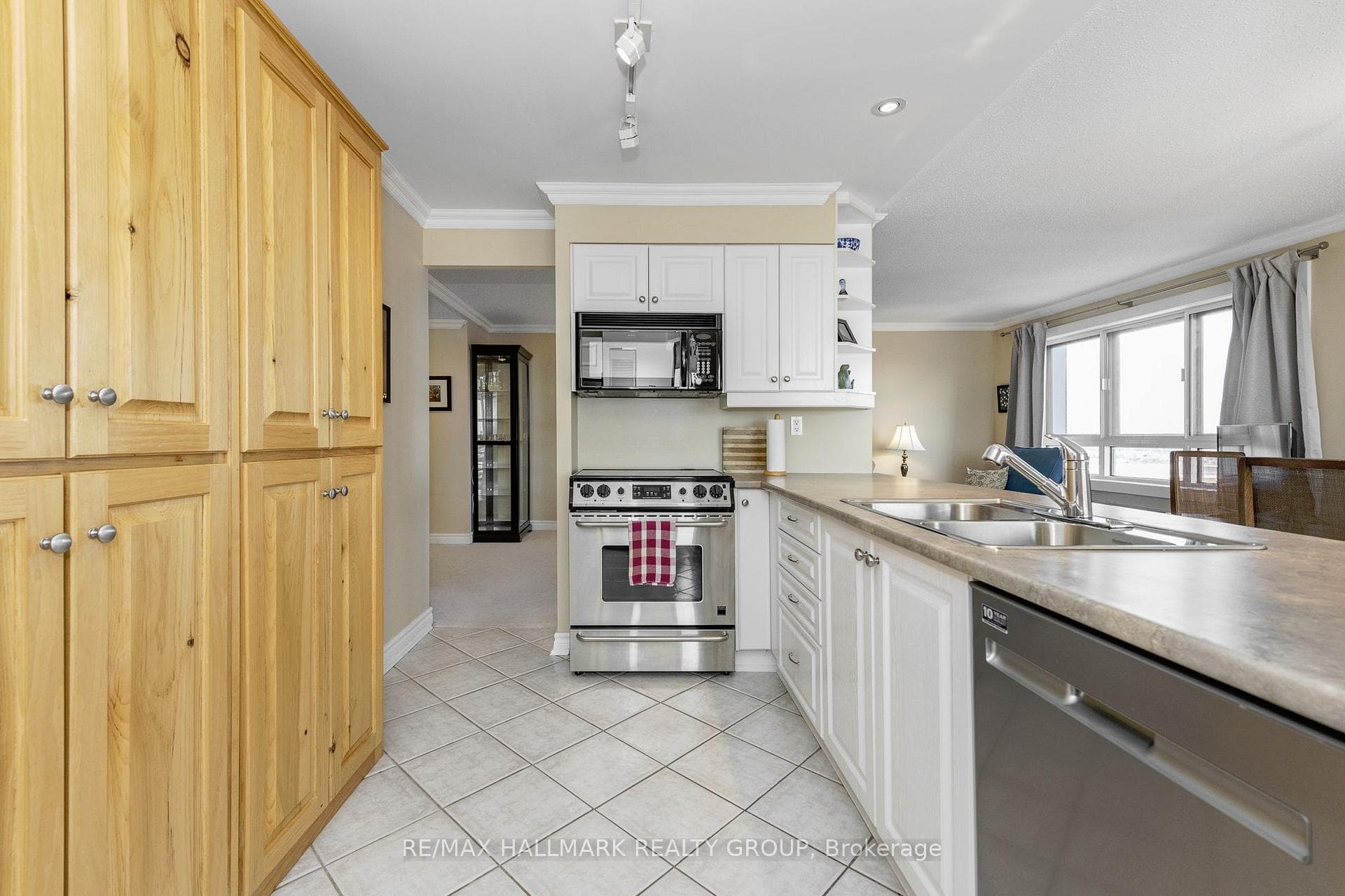 960 Teron Road Unit 1104 photo 18