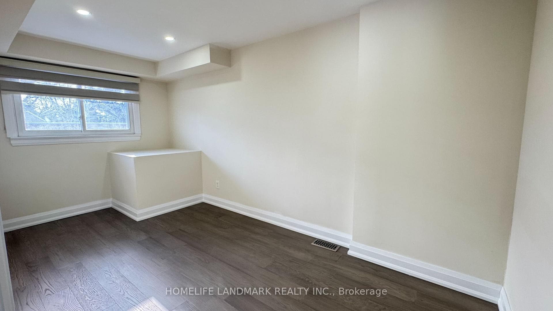 95 Sussex Avenue Unit (Main) photo 10