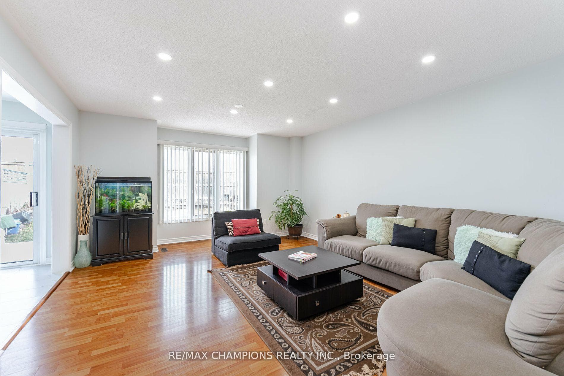 89 Quail Feather Crescent photo 7