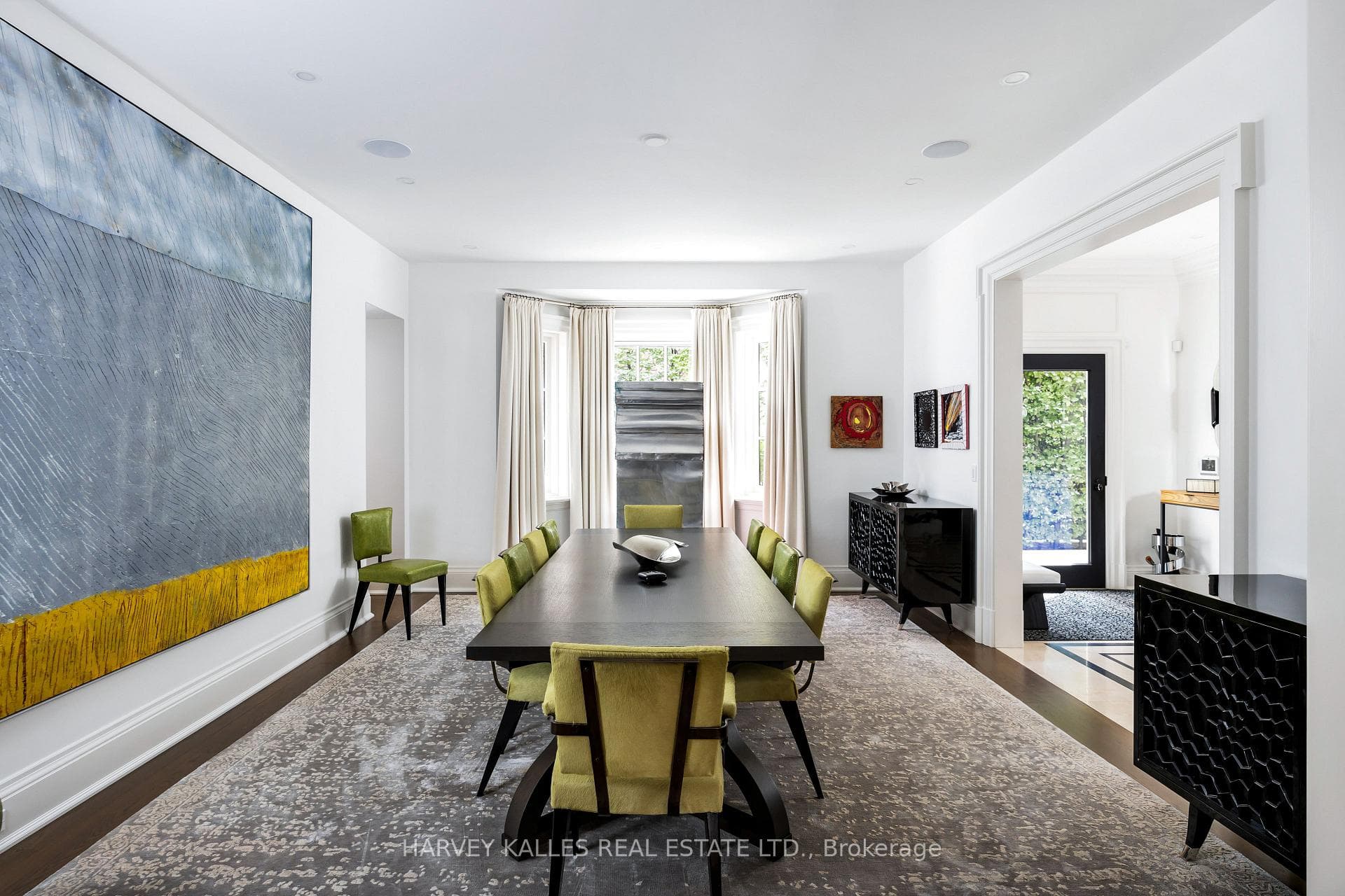 297 Russell Hill Road photo 15