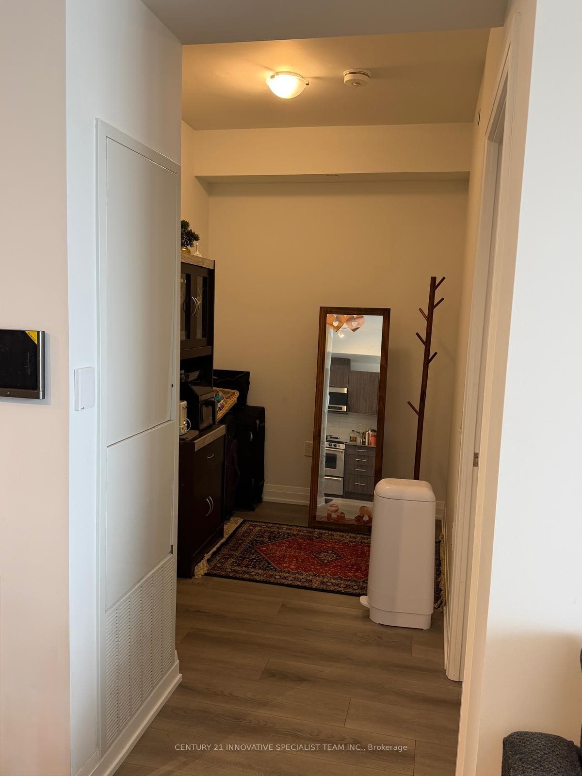 412 Silver Maple Road Unit 610 photo 19